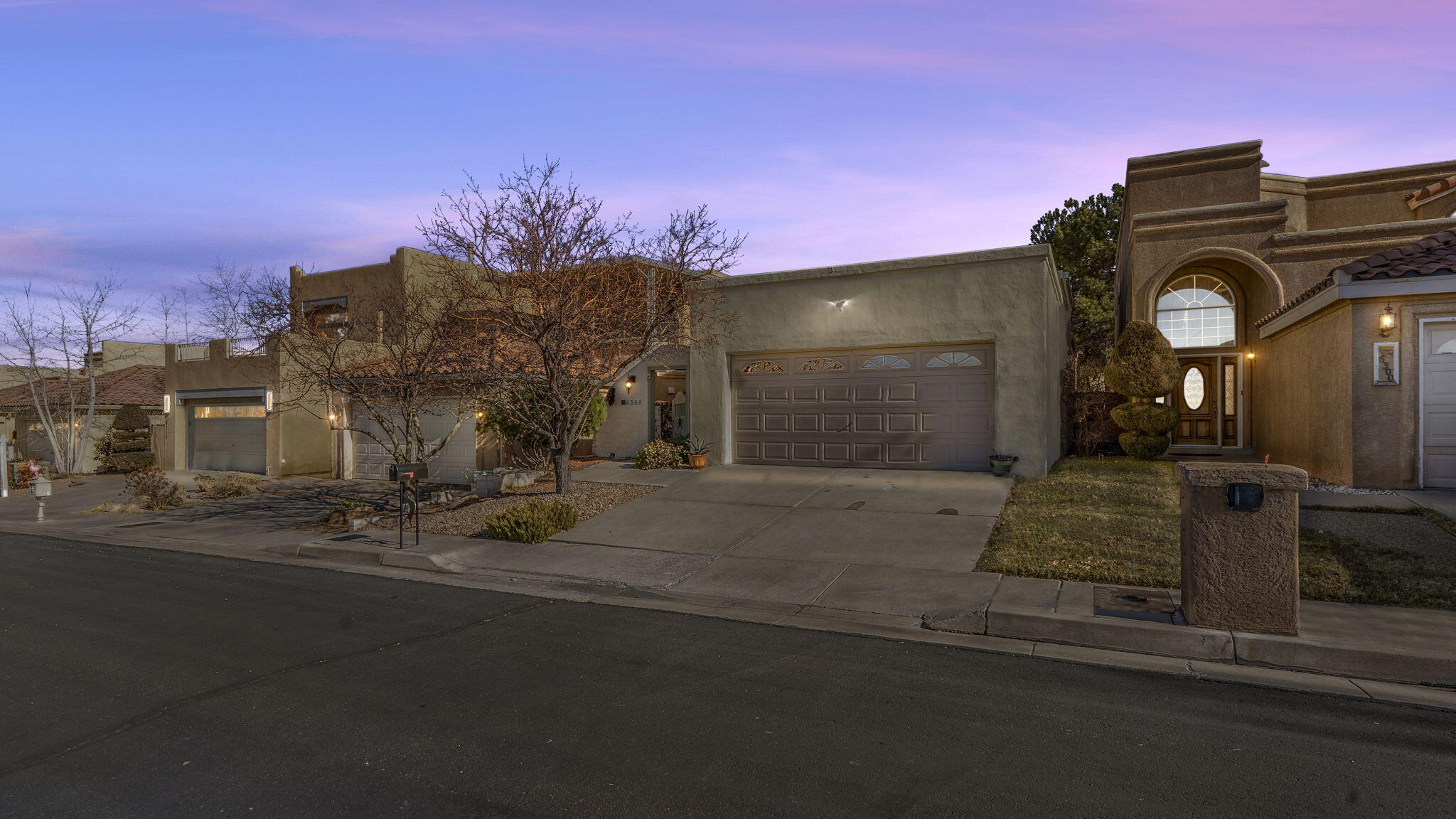 6304 CANTERBURY NE
