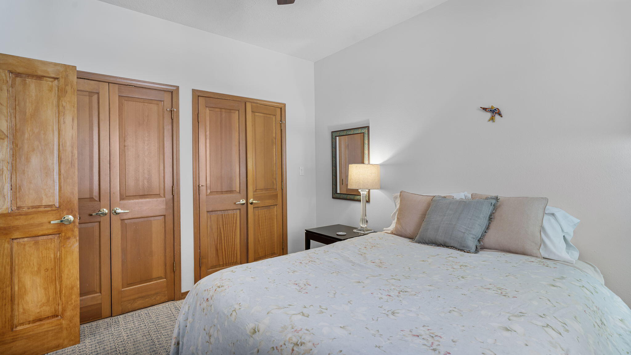 6304 CANTERBURY NE