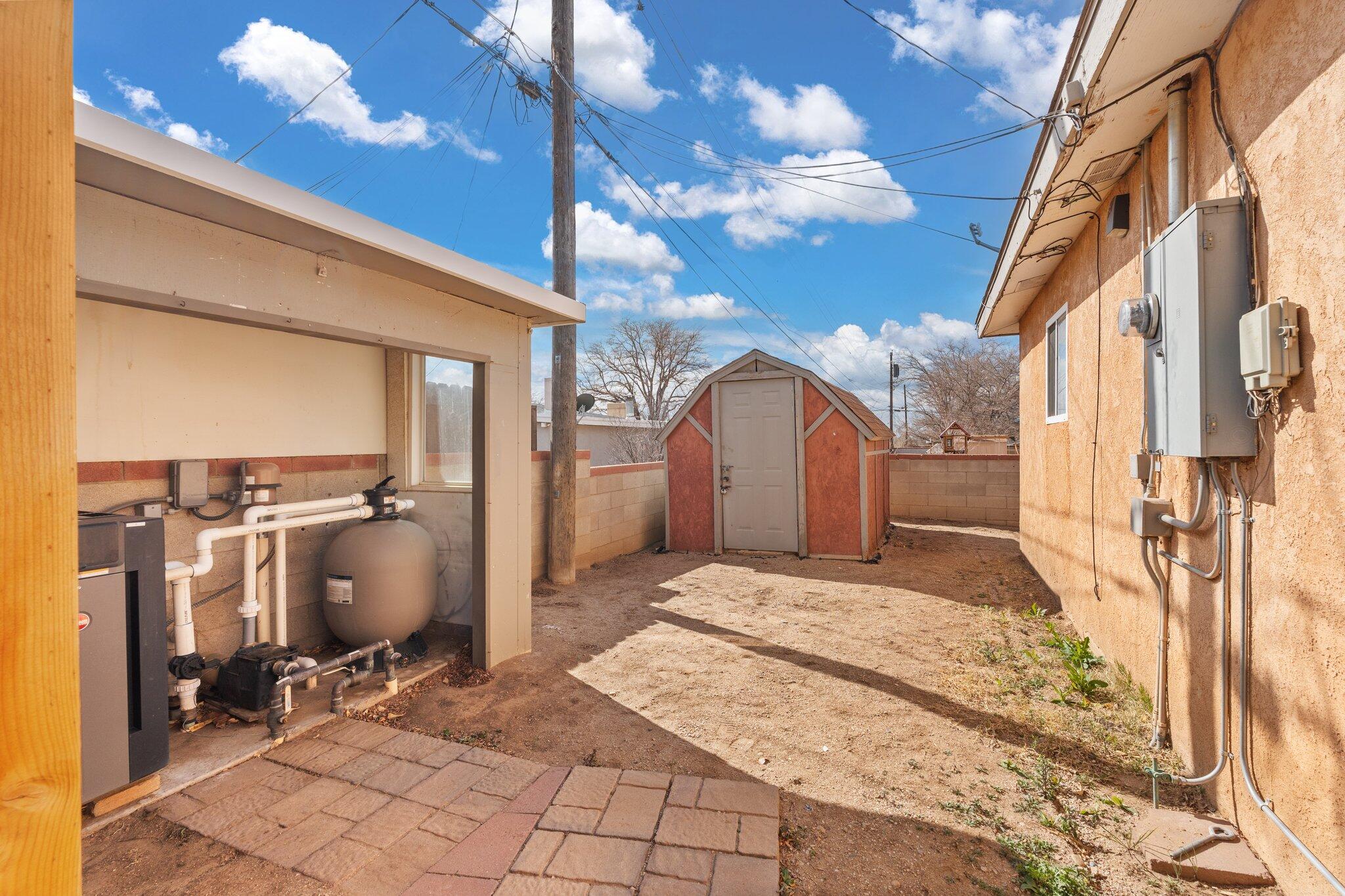 9812 MCKNIGHT Avenue NE