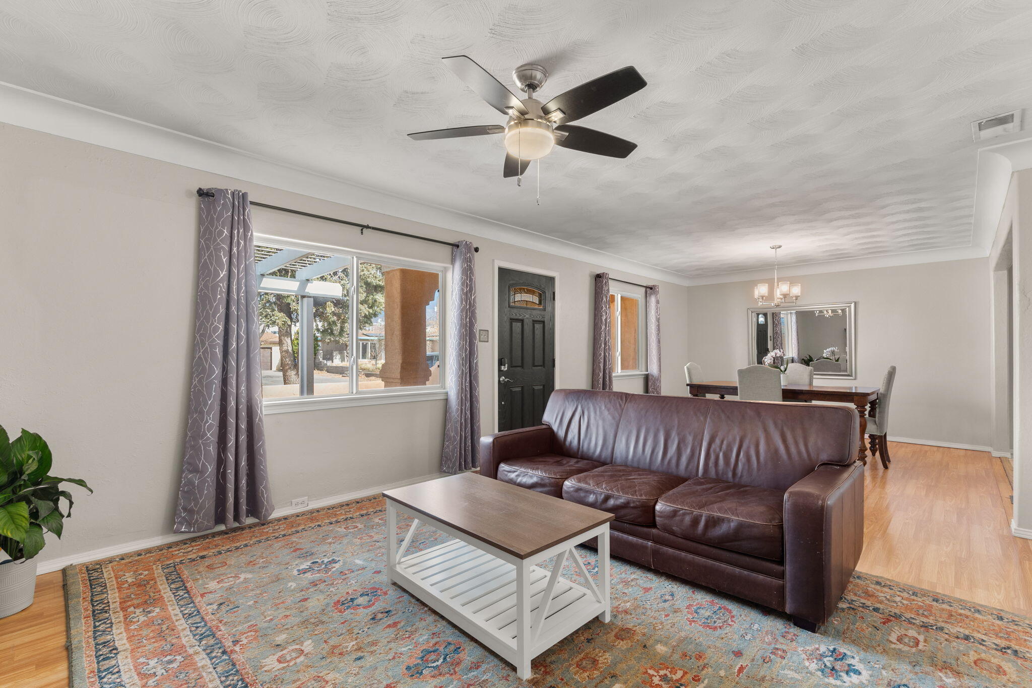 9812 MCKNIGHT Avenue NE