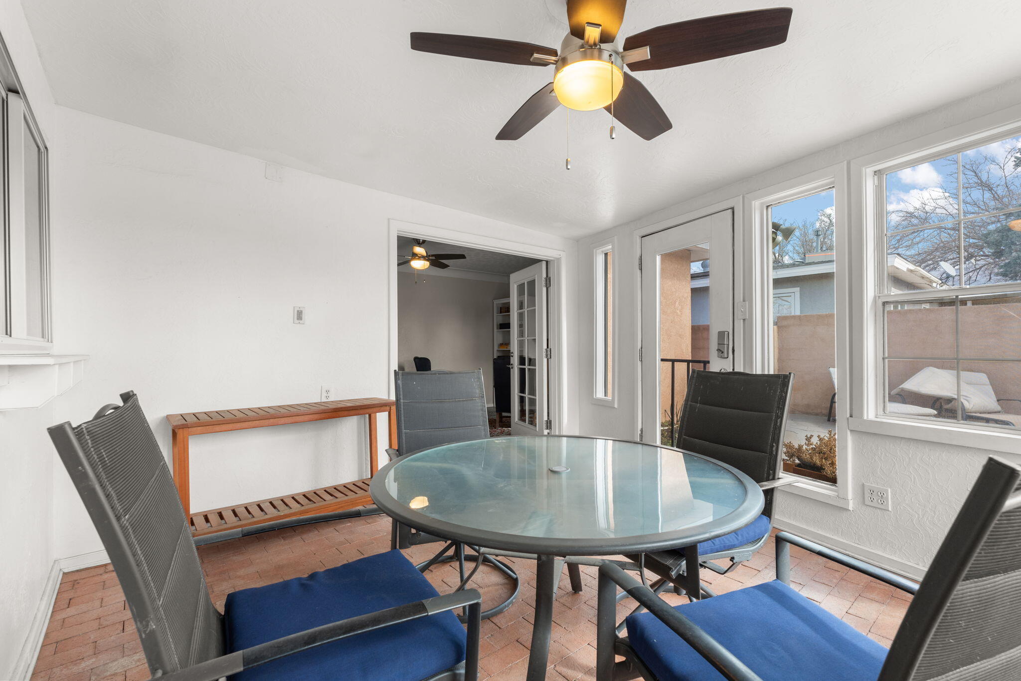 9812 MCKNIGHT Avenue NE