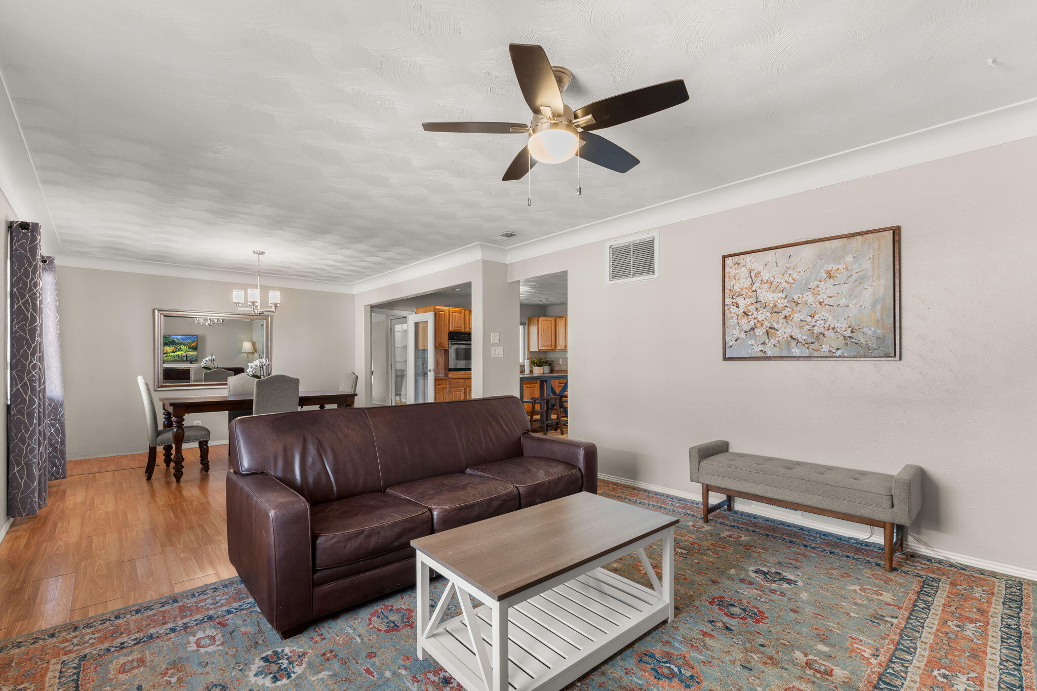 9812 MCKNIGHT Avenue NE