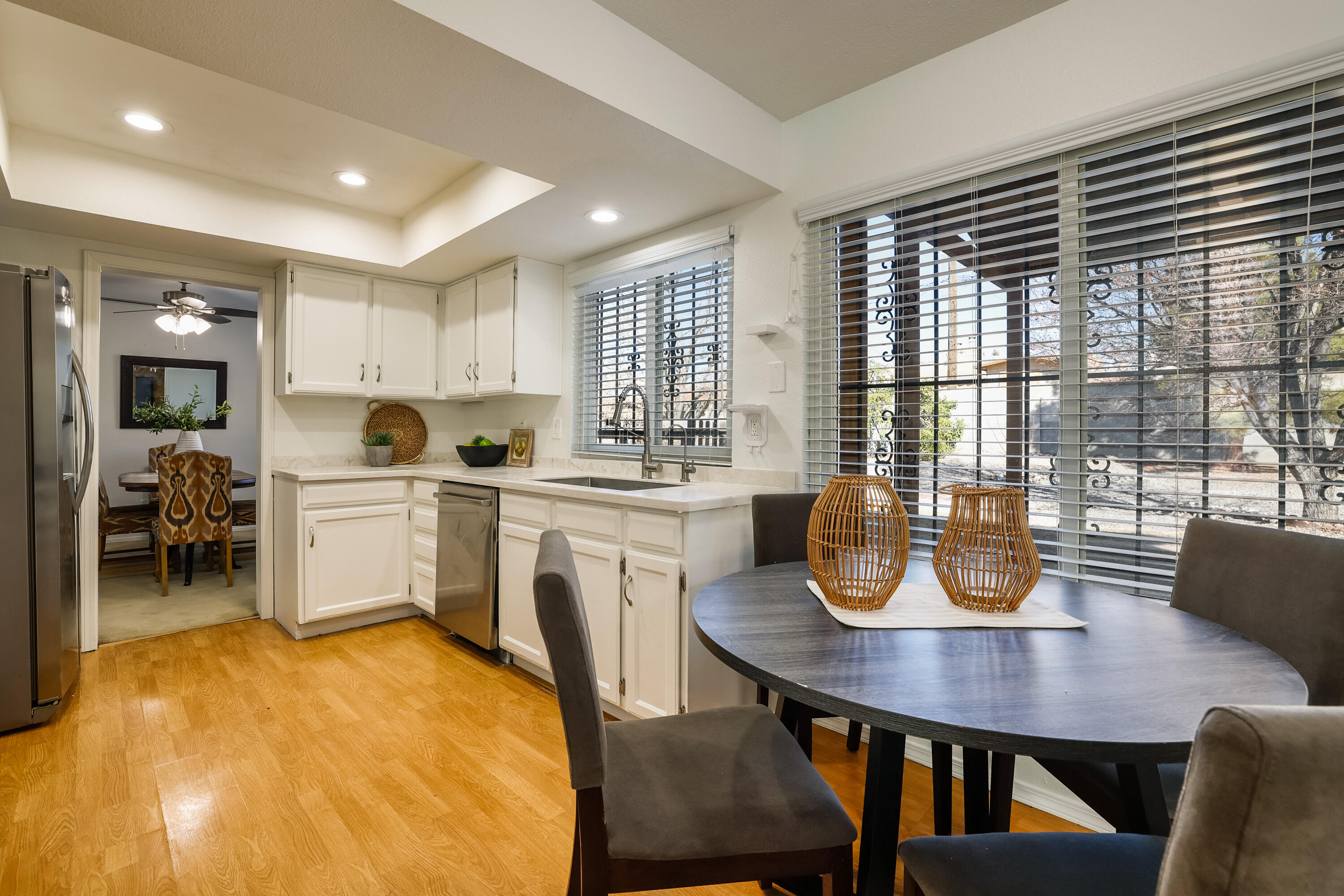 9605 LA PLAYA Street NE