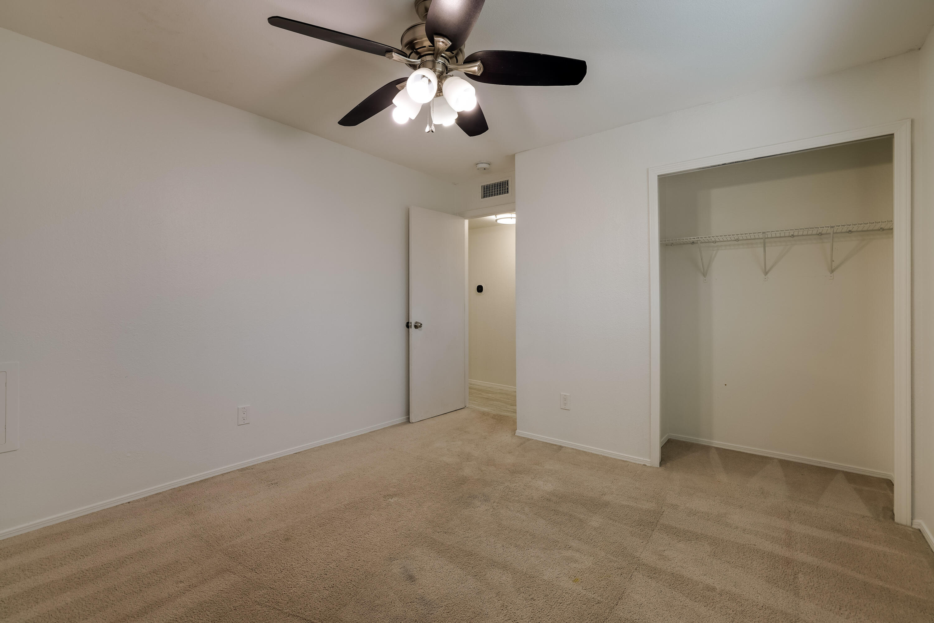 9605 LA PLAYA Street NE