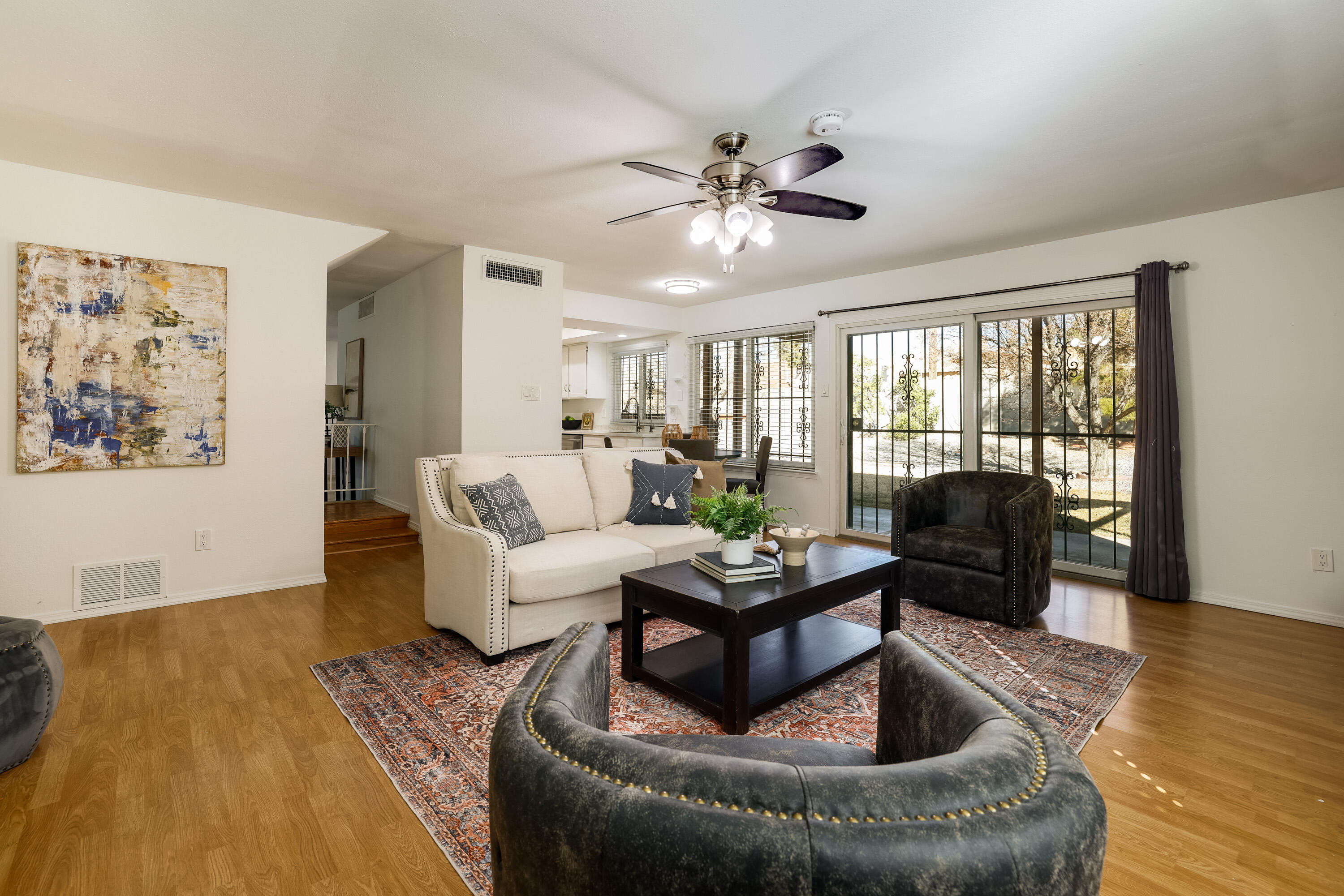 9605 LA PLAYA Street NE