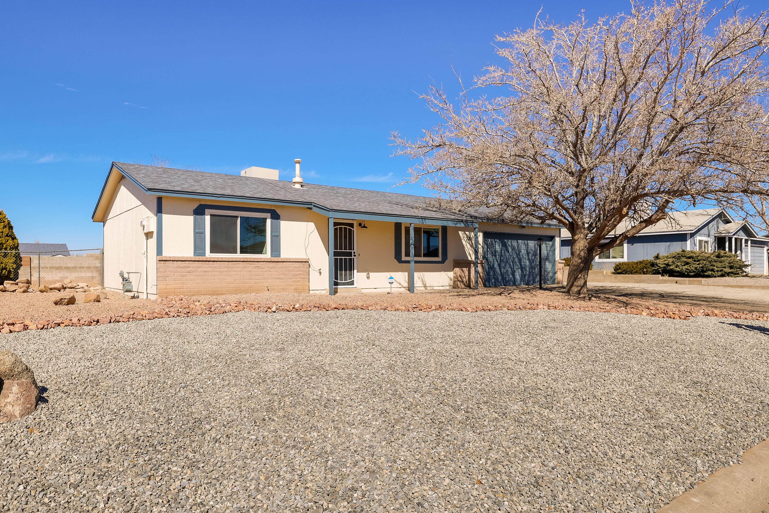 748 ORINOCO Drive SE