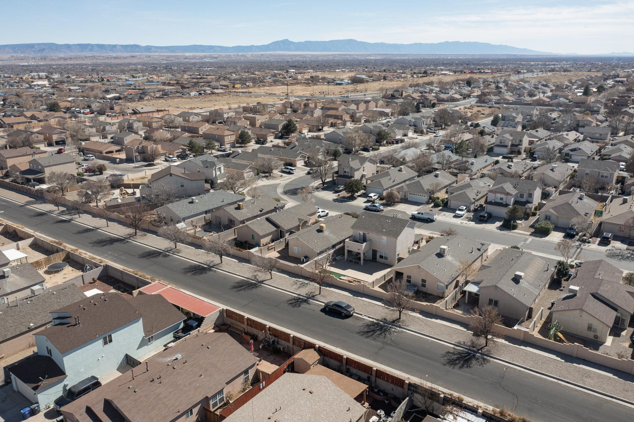 8015 VISTA ESTRELLA Lane SW