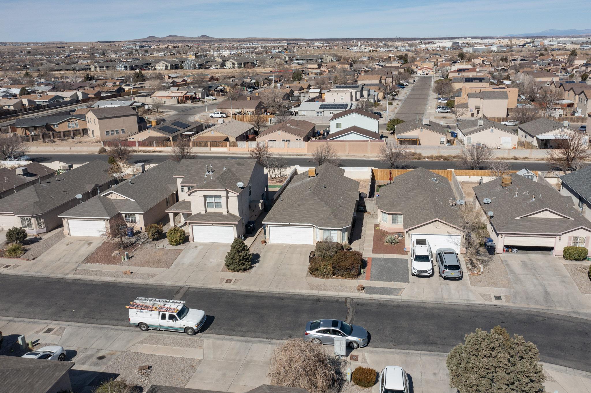 8015 VISTA ESTRELLA Lane SW