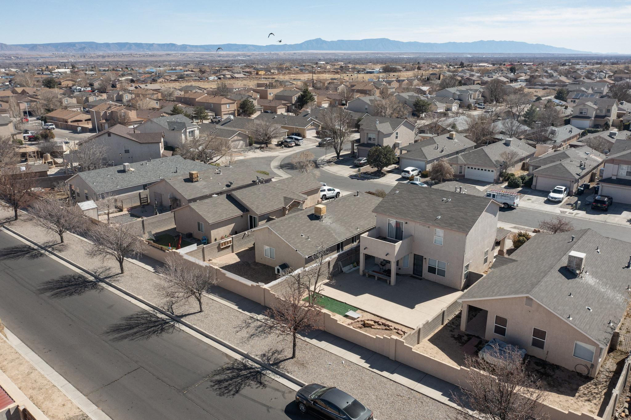 8015 VISTA ESTRELLA Lane SW