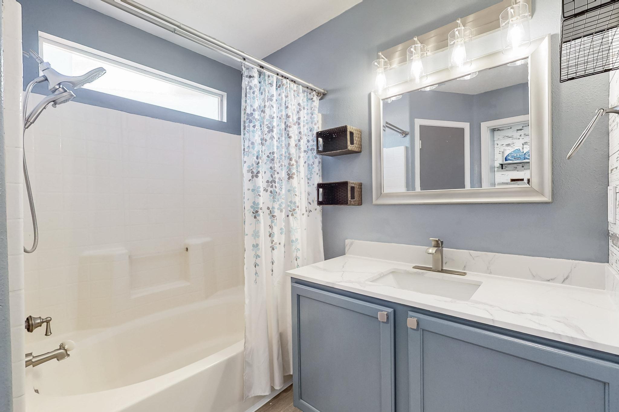 8015 VISTA ESTRELLA Lane SW