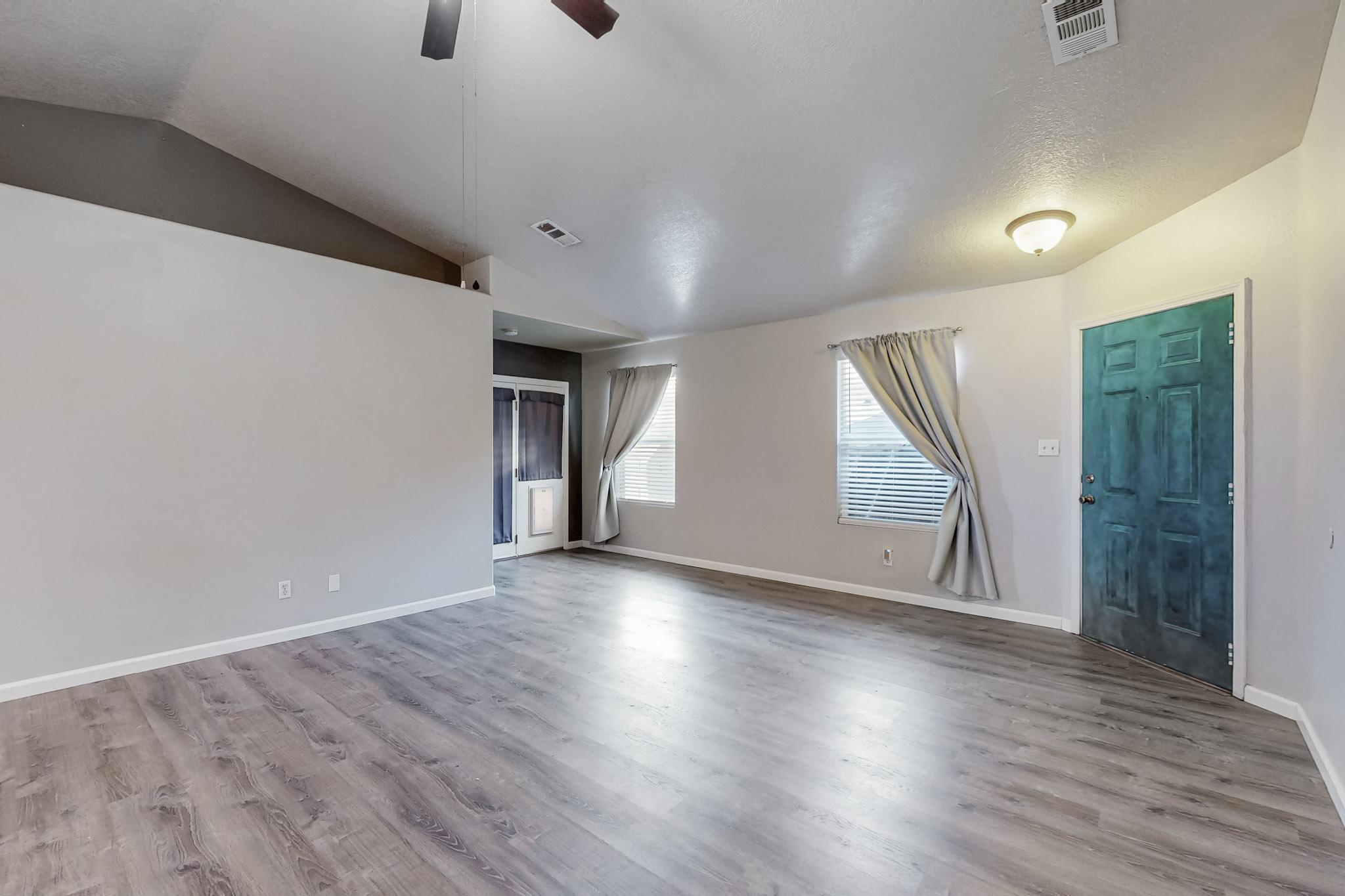 8015 VISTA ESTRELLA Lane SW