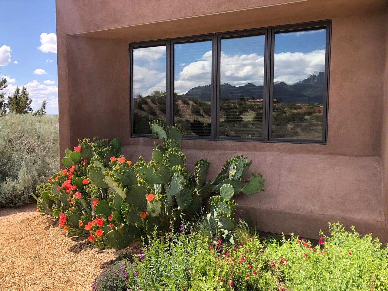 8 ANASAZI MEADOWS Court