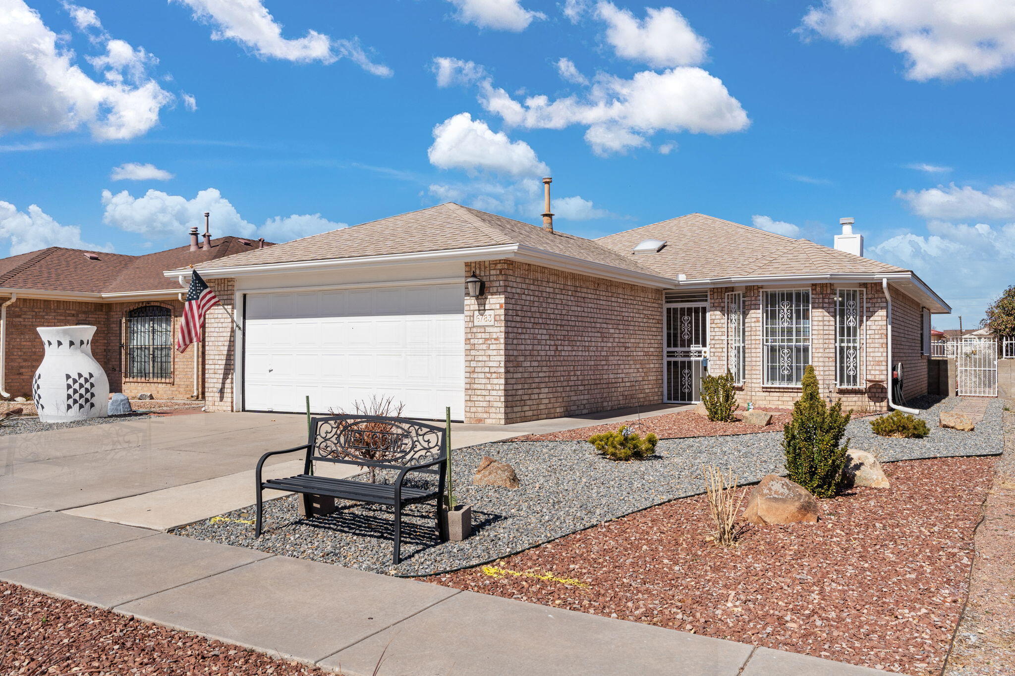 6783 FOREST HILLS Drive NE