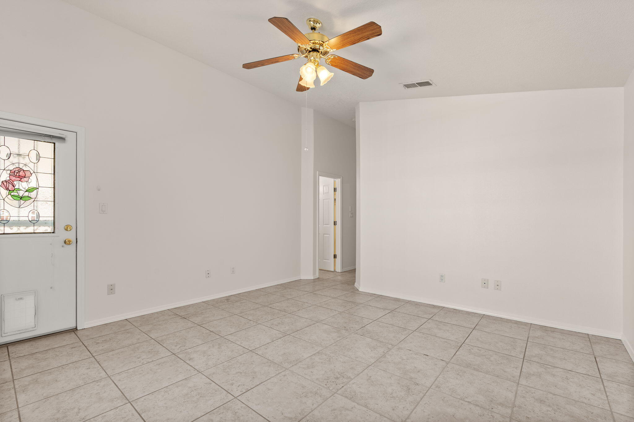 6783 FOREST HILLS Drive NE