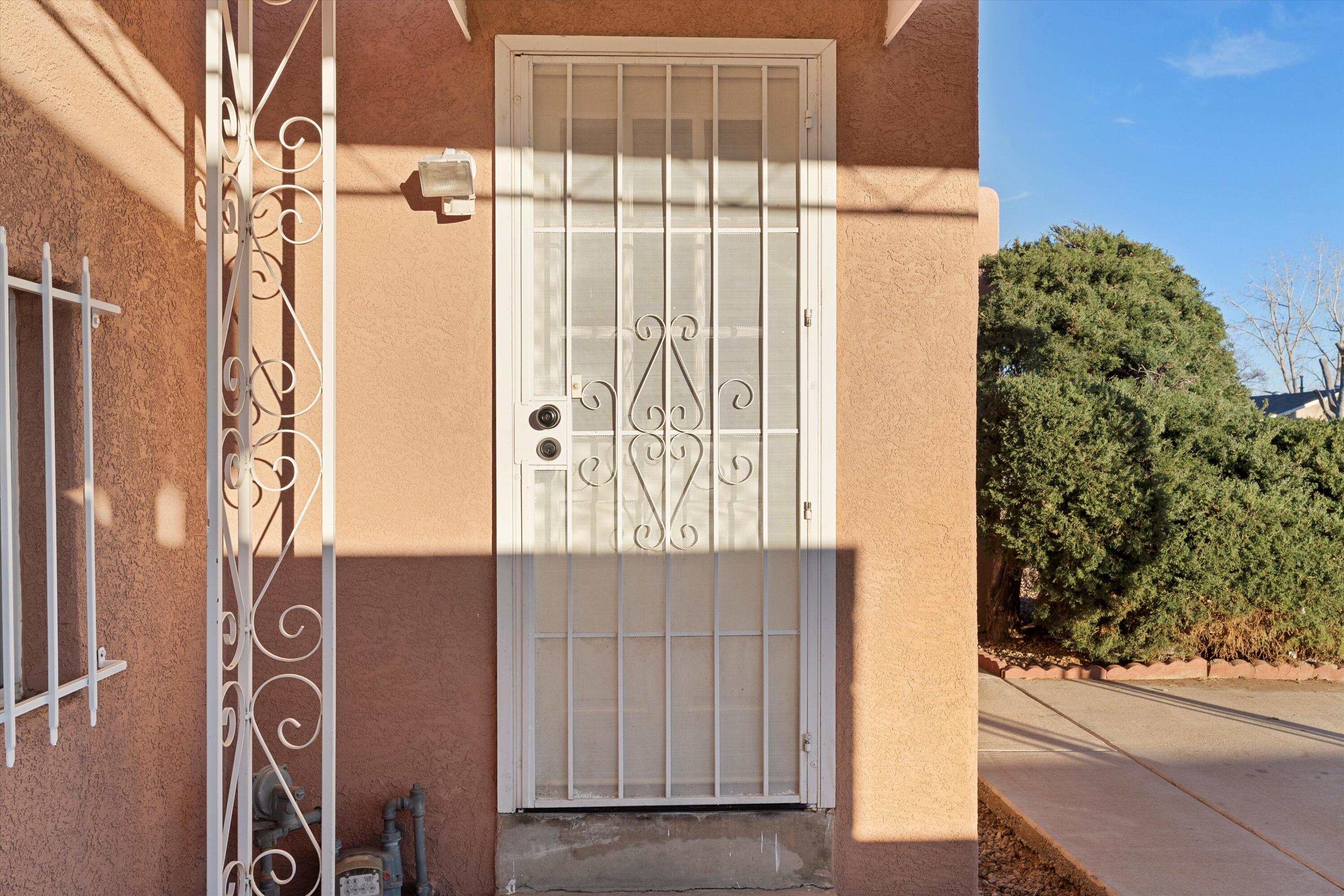 515 DELAMAR Avenue NW