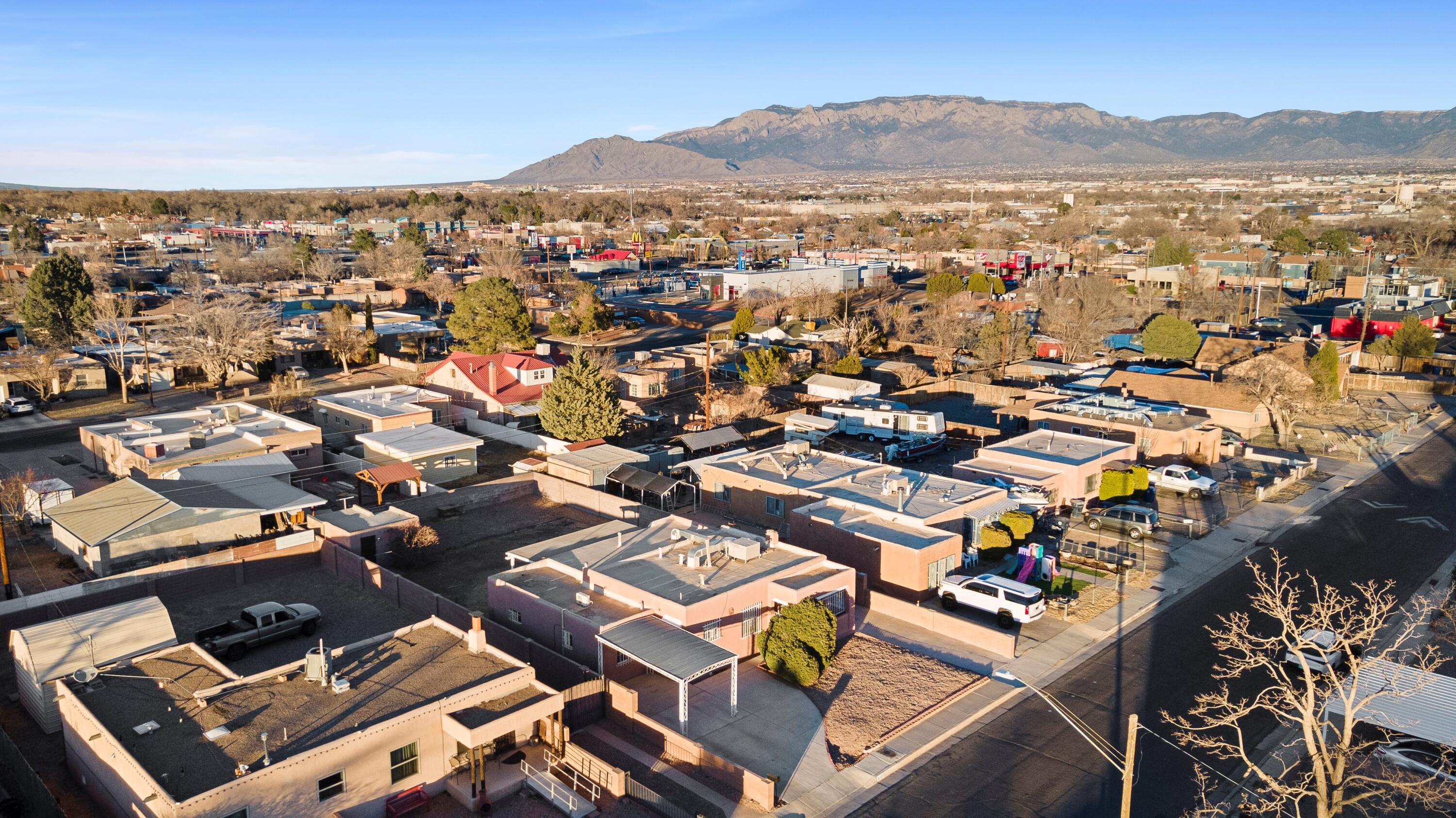 515 DELAMAR Avenue NW