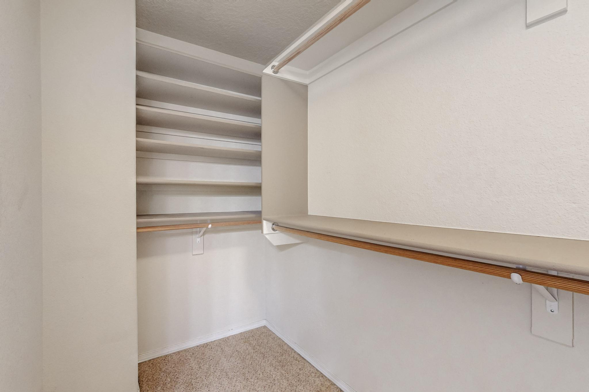 7915 TUSCARORA Road NW