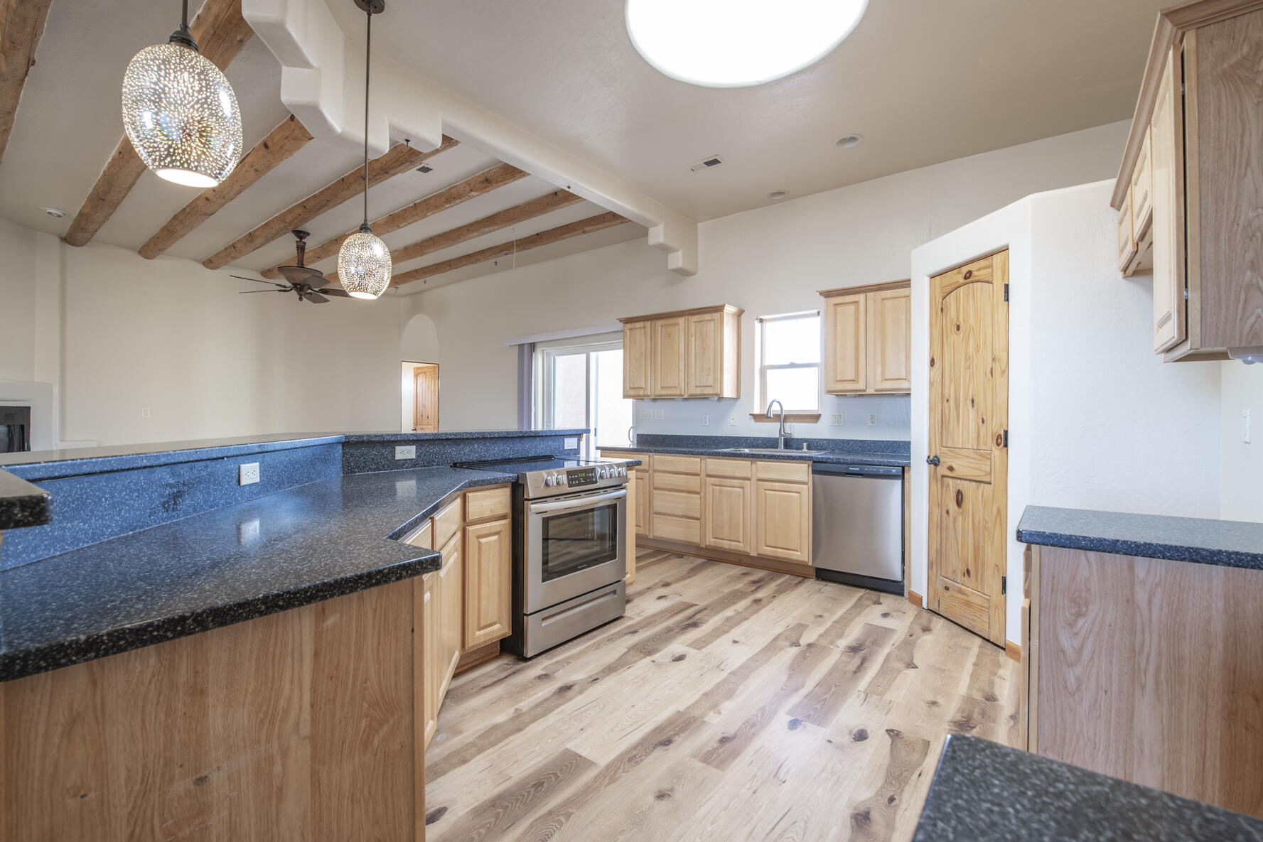 5000 BARANCA Drive NE