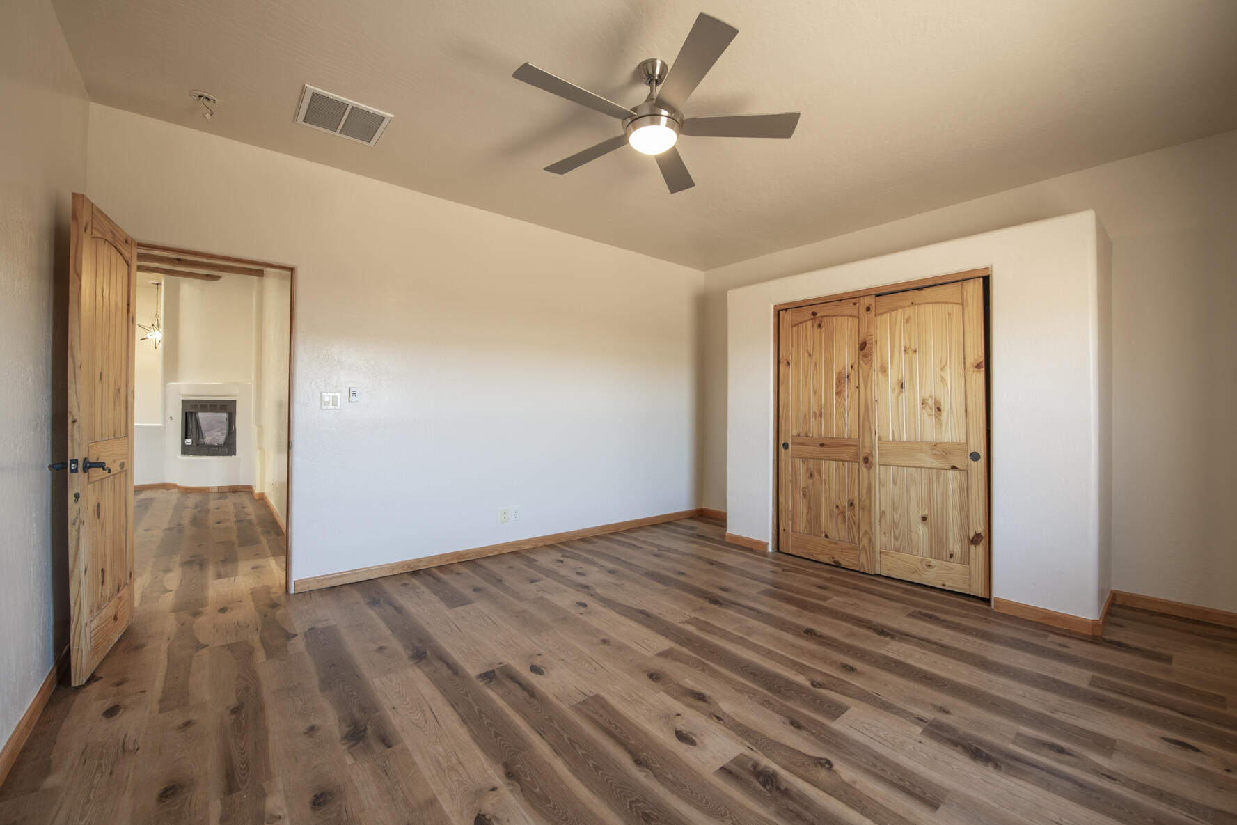 5000 BARANCA Drive NE