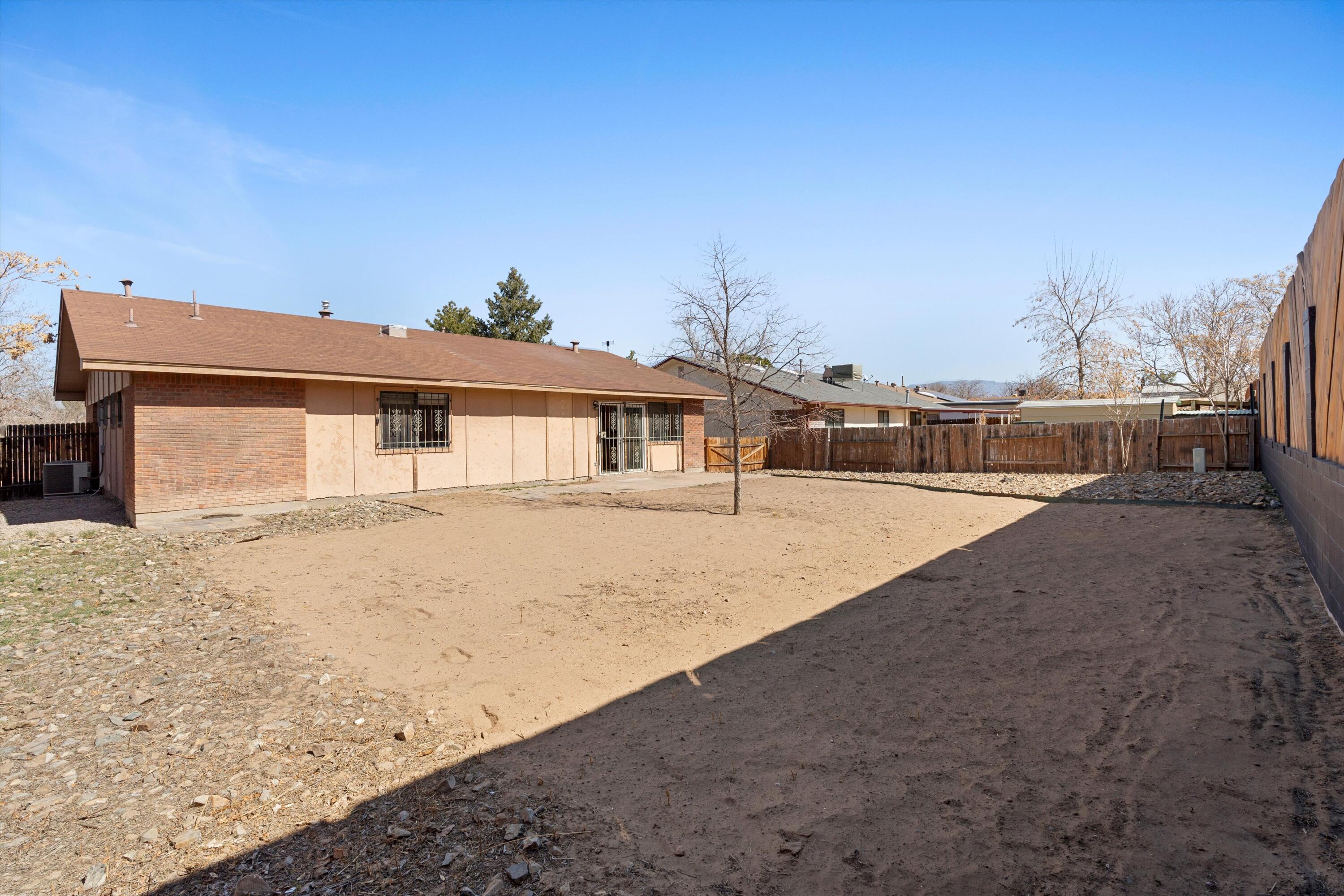 5218 COLLEGE HEIGHTS Drive NW