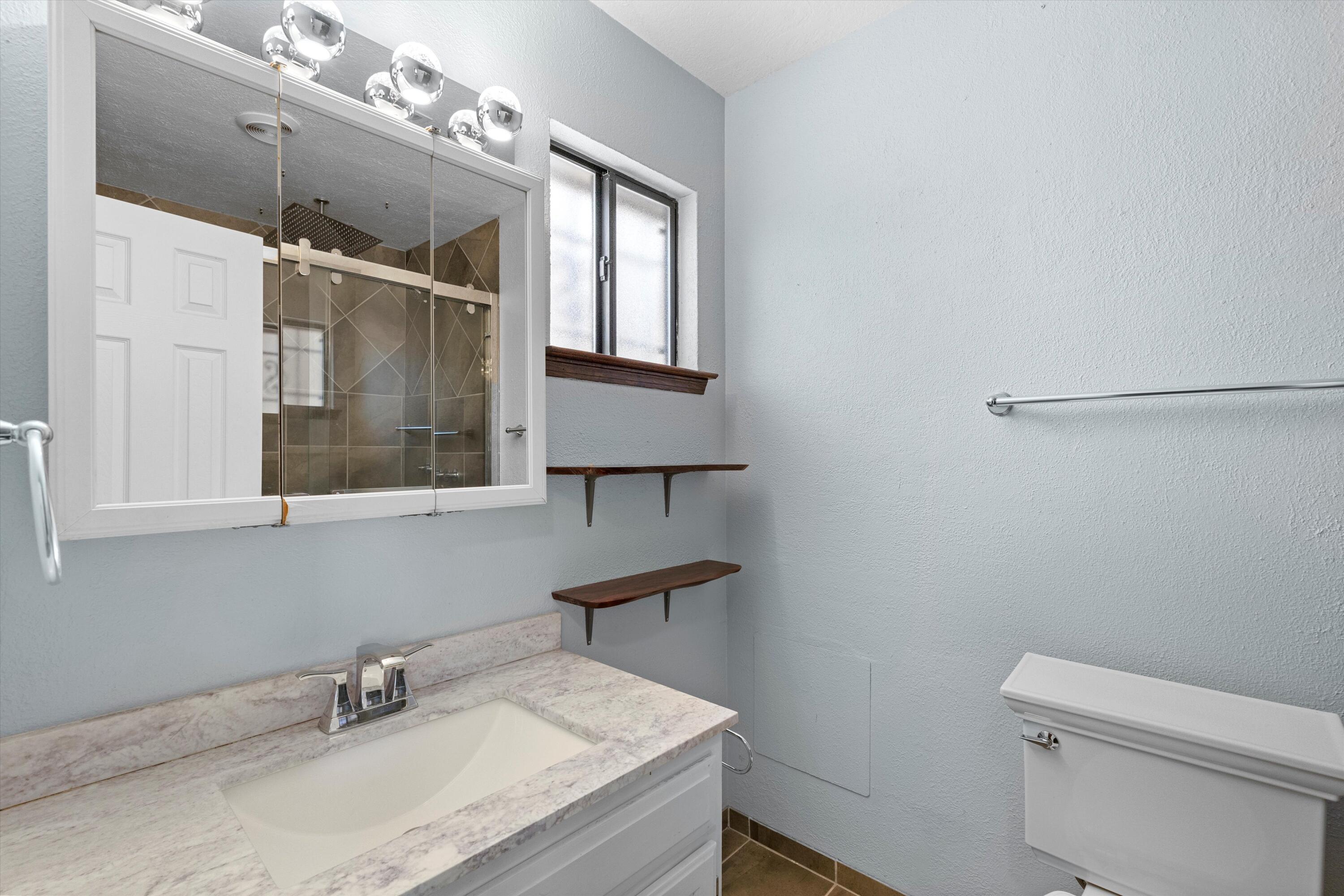 5218 COLLEGE HEIGHTS Drive NW