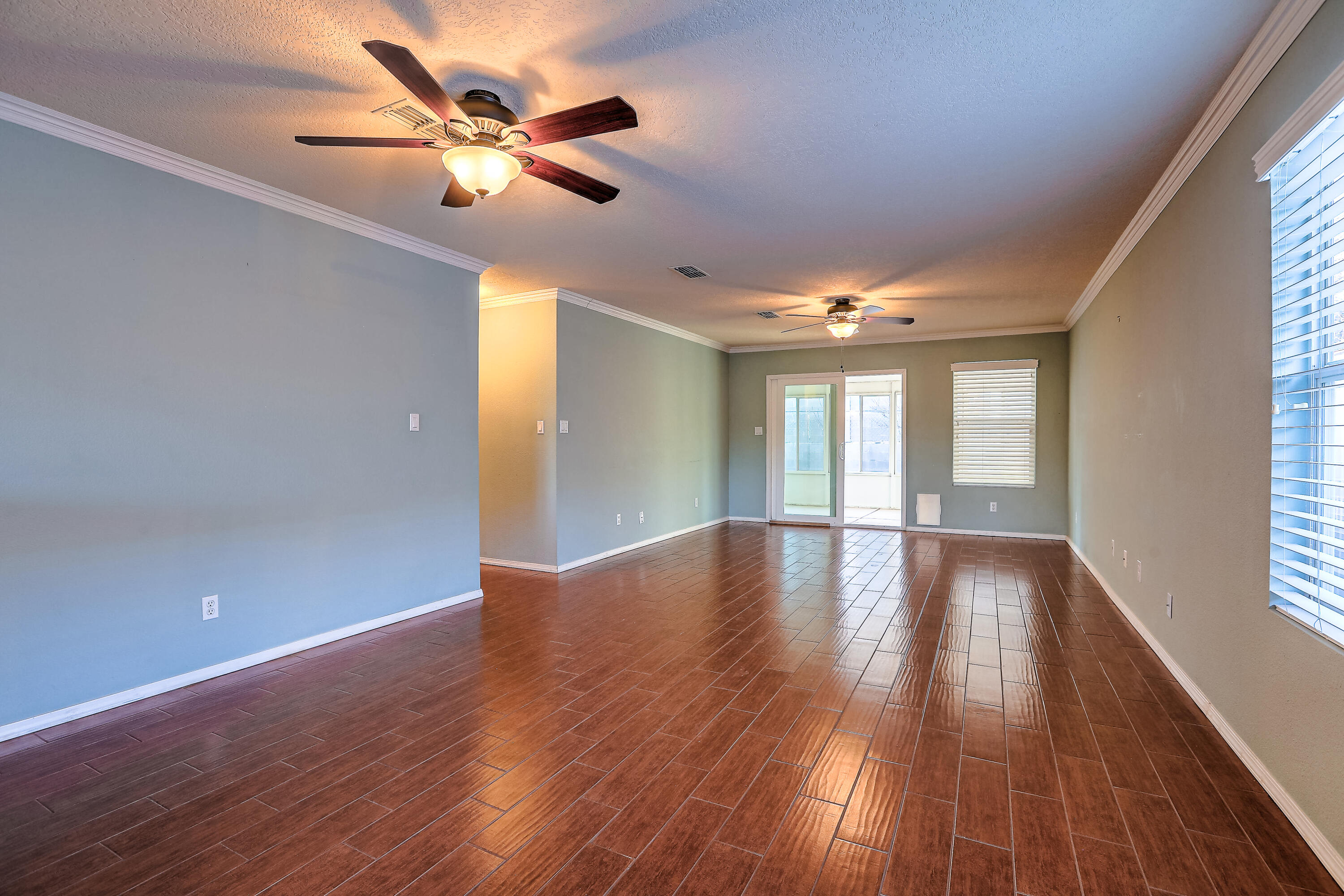 4015 CRESTA PARK Avenue NW