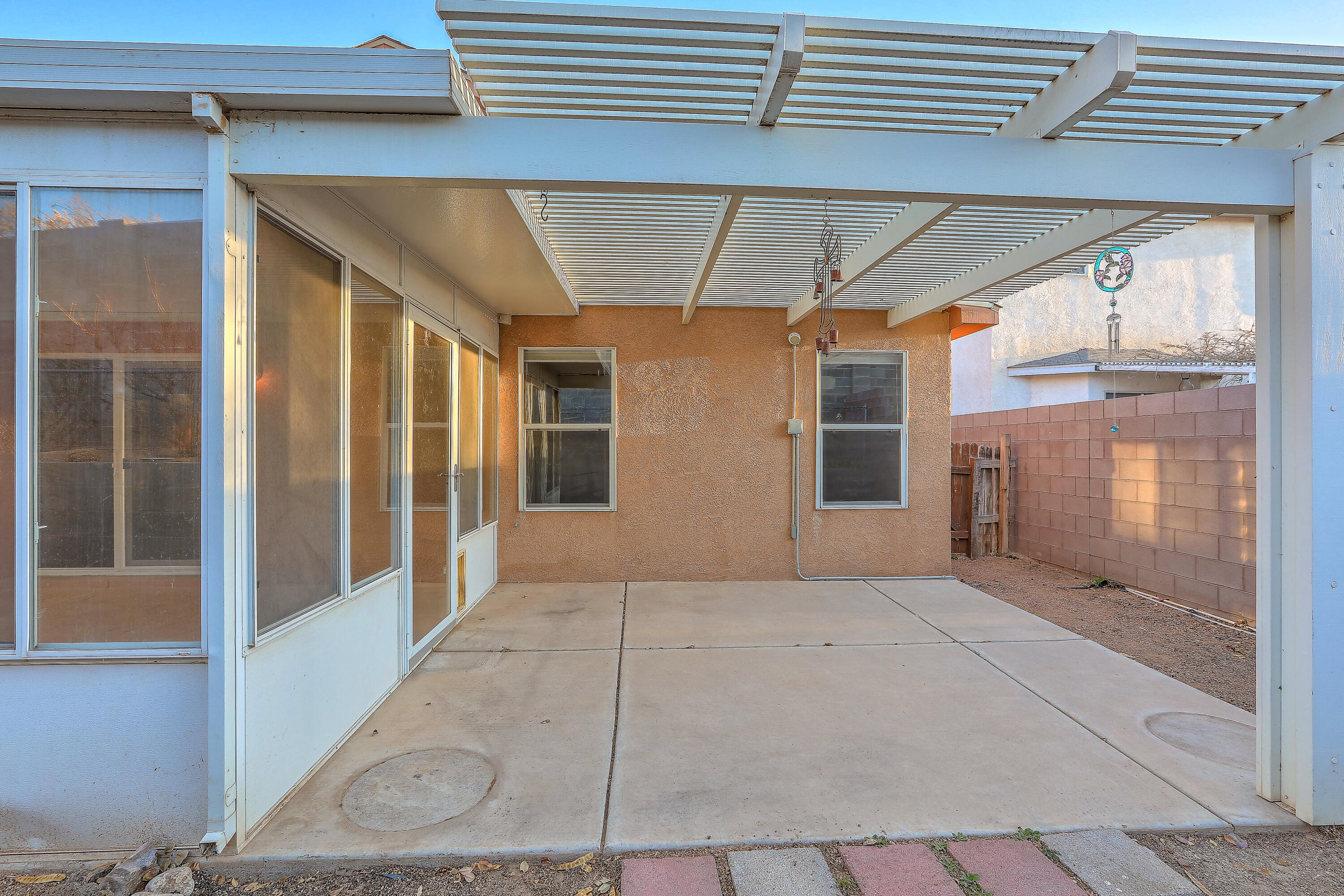 4015 CRESTA PARK Avenue NW