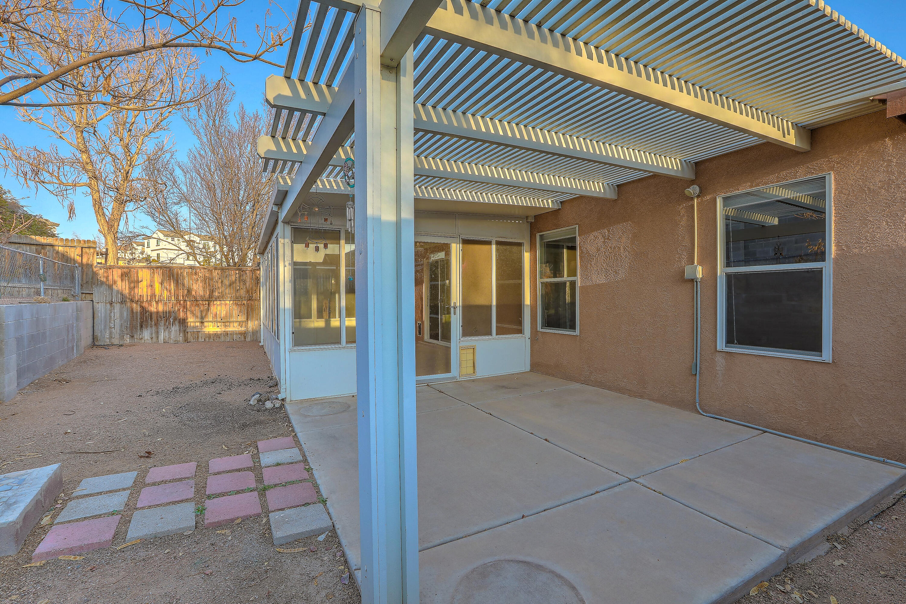 4015 CRESTA PARK Avenue NW