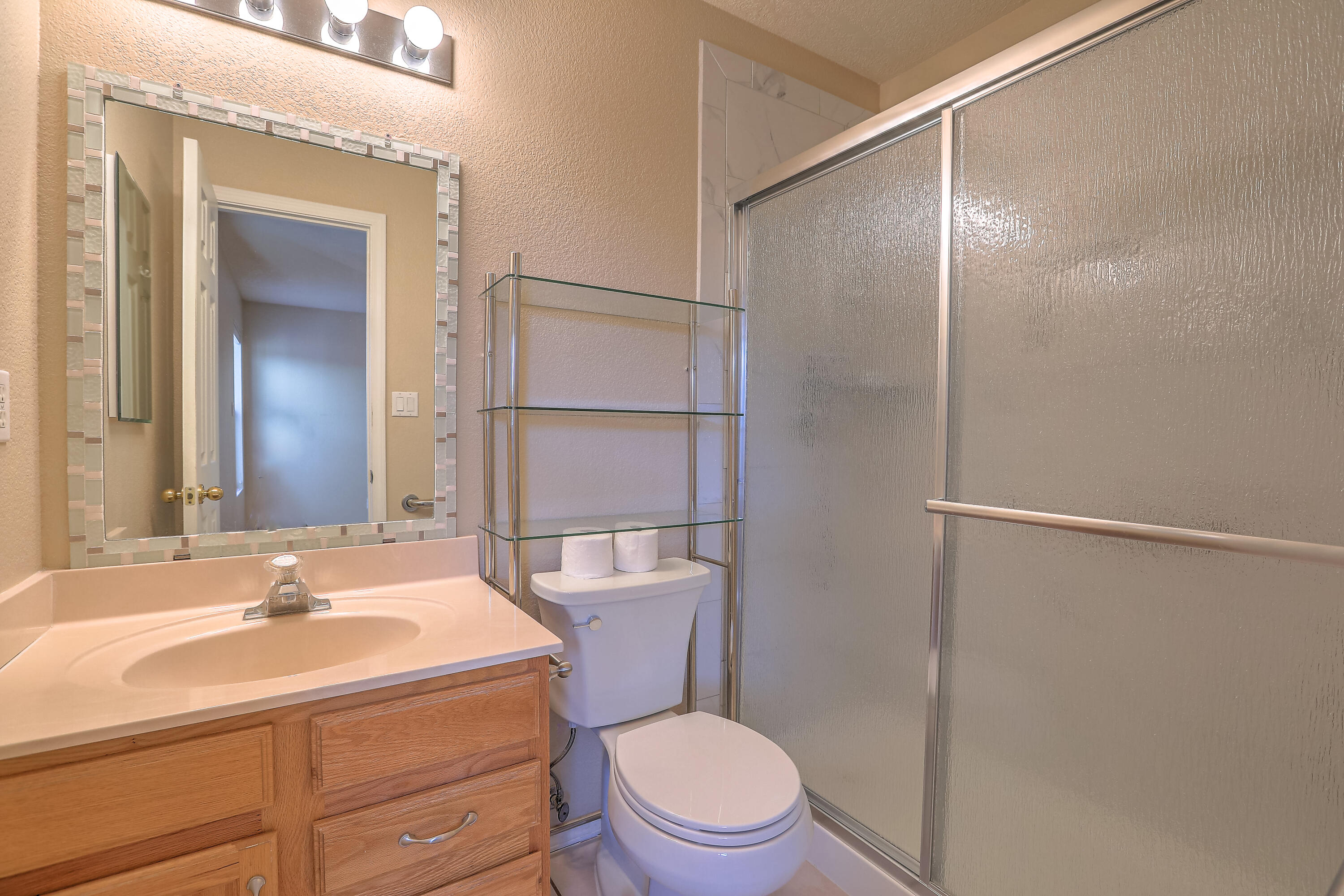 4015 CRESTA PARK Avenue NW