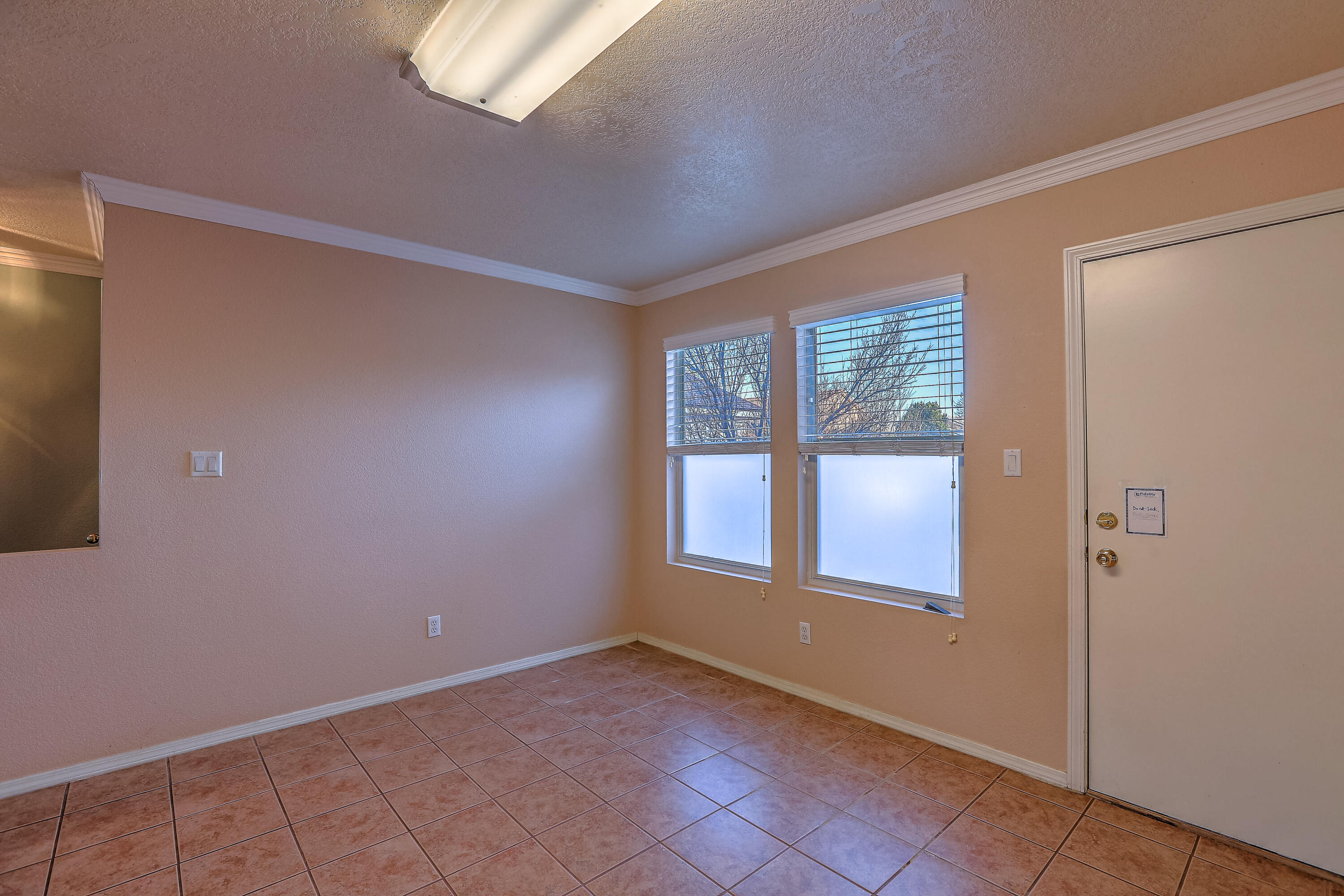 4015 CRESTA PARK Avenue NW