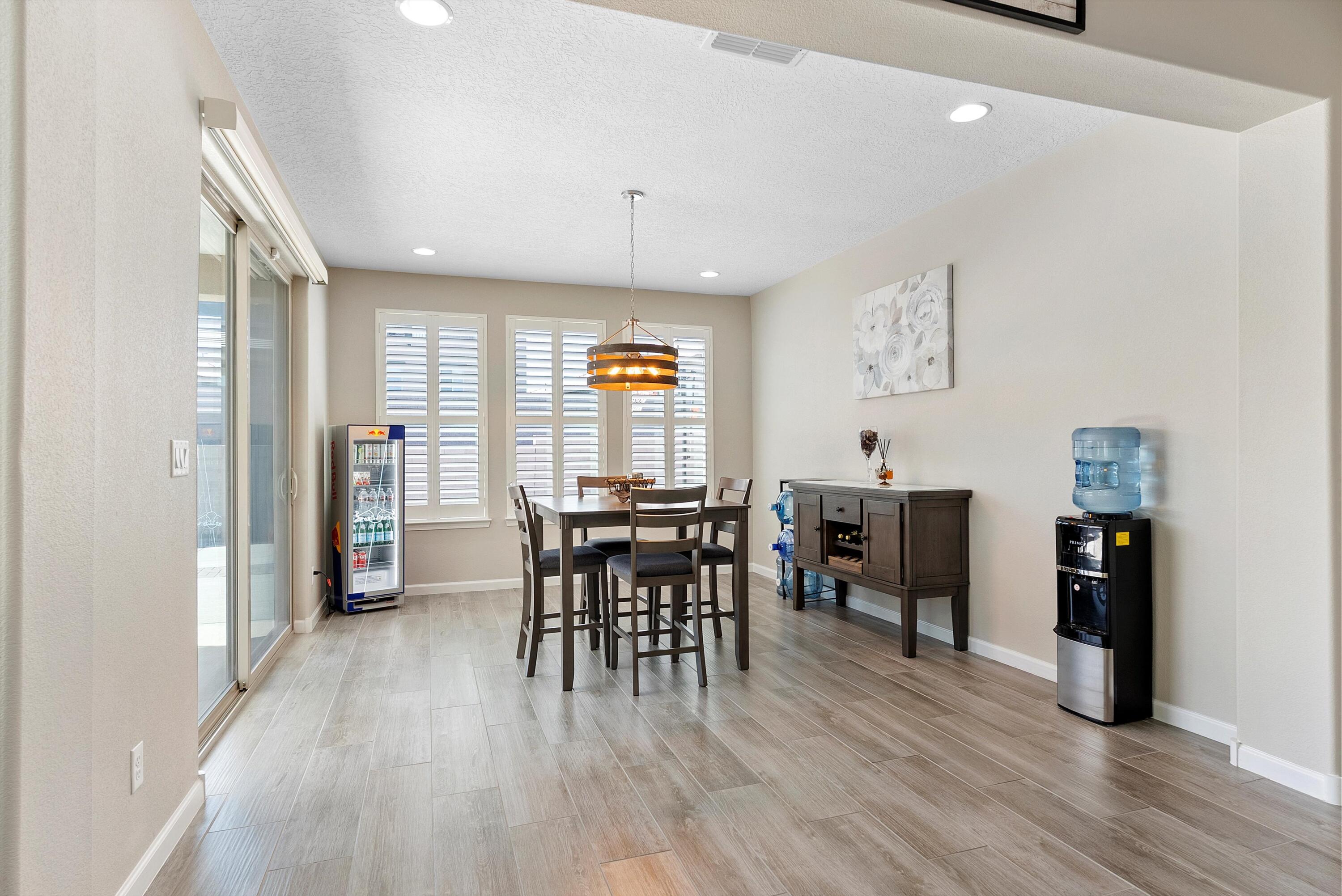 1713 COPPER MOUNTAIN Trail NW