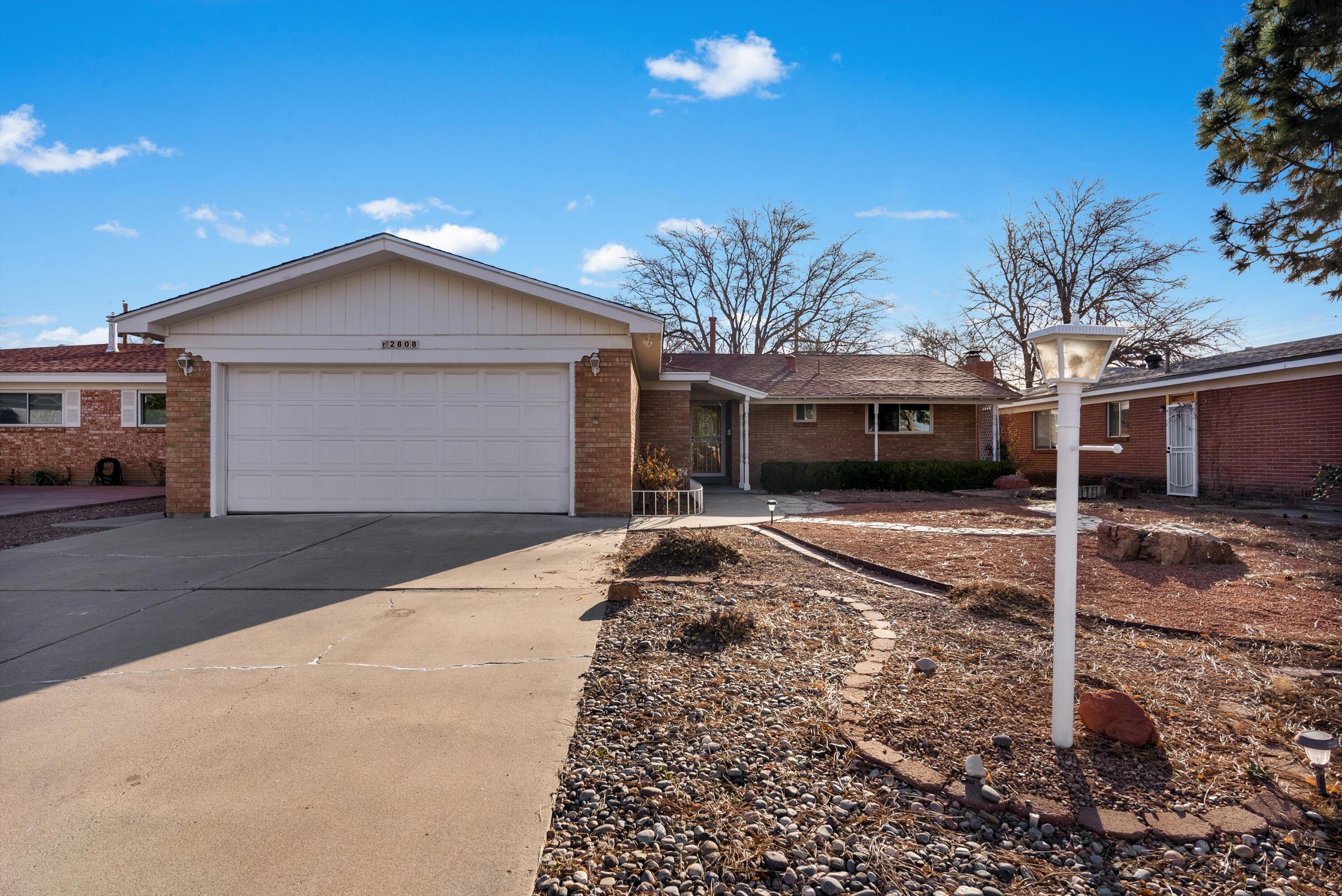 2808 DALLAS Street NE