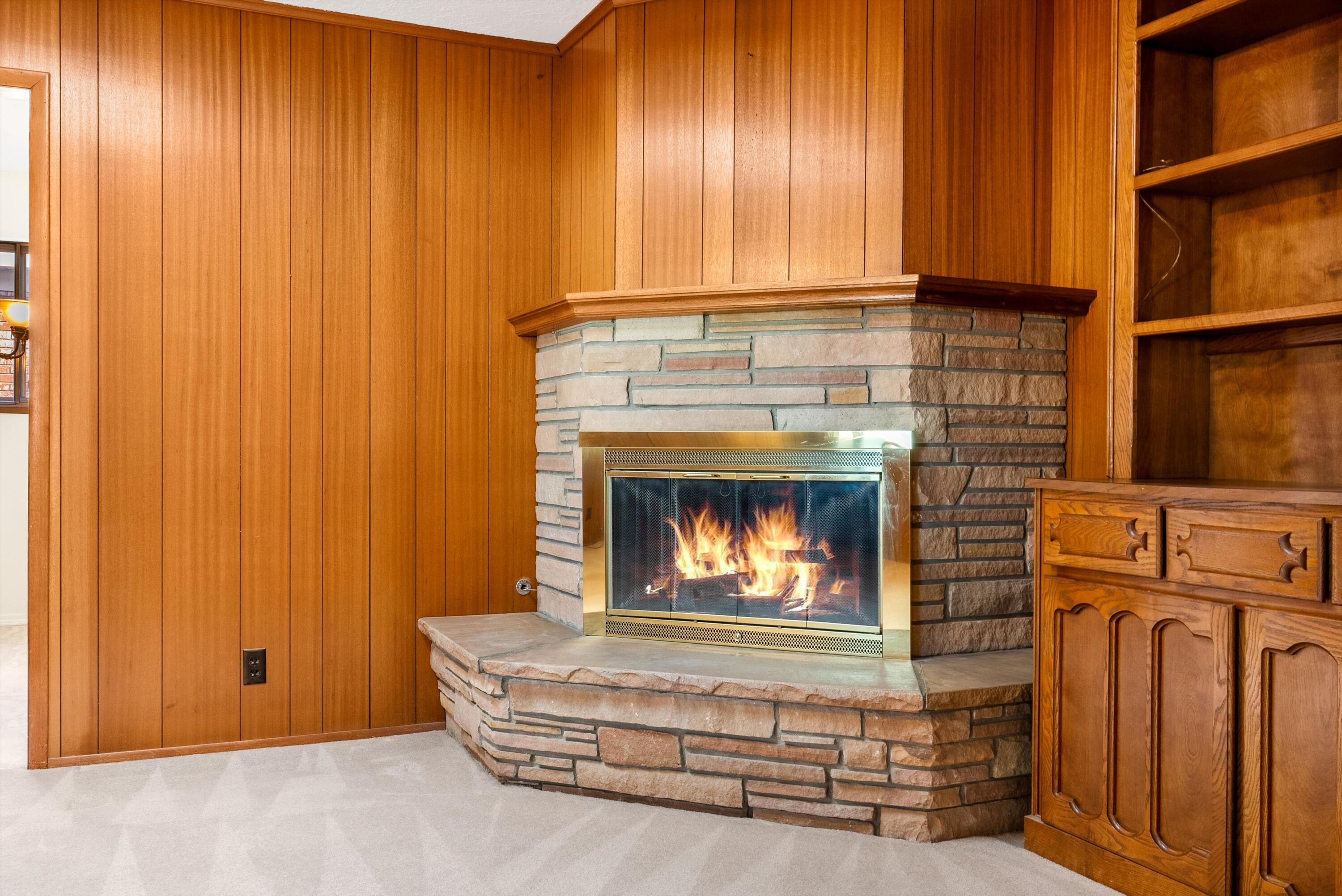 2808 DALLAS Street NE