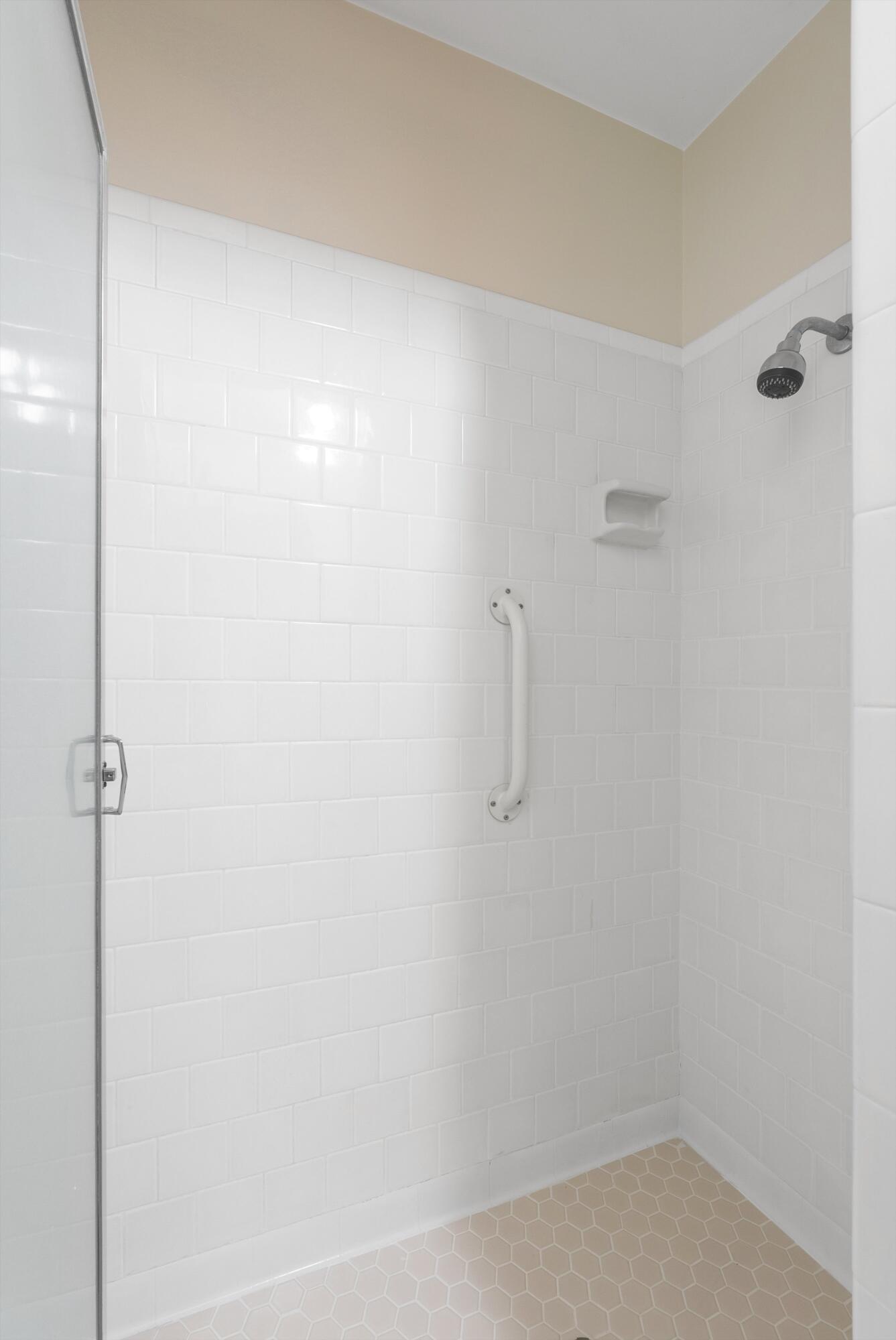 2808 DALLAS Street NE