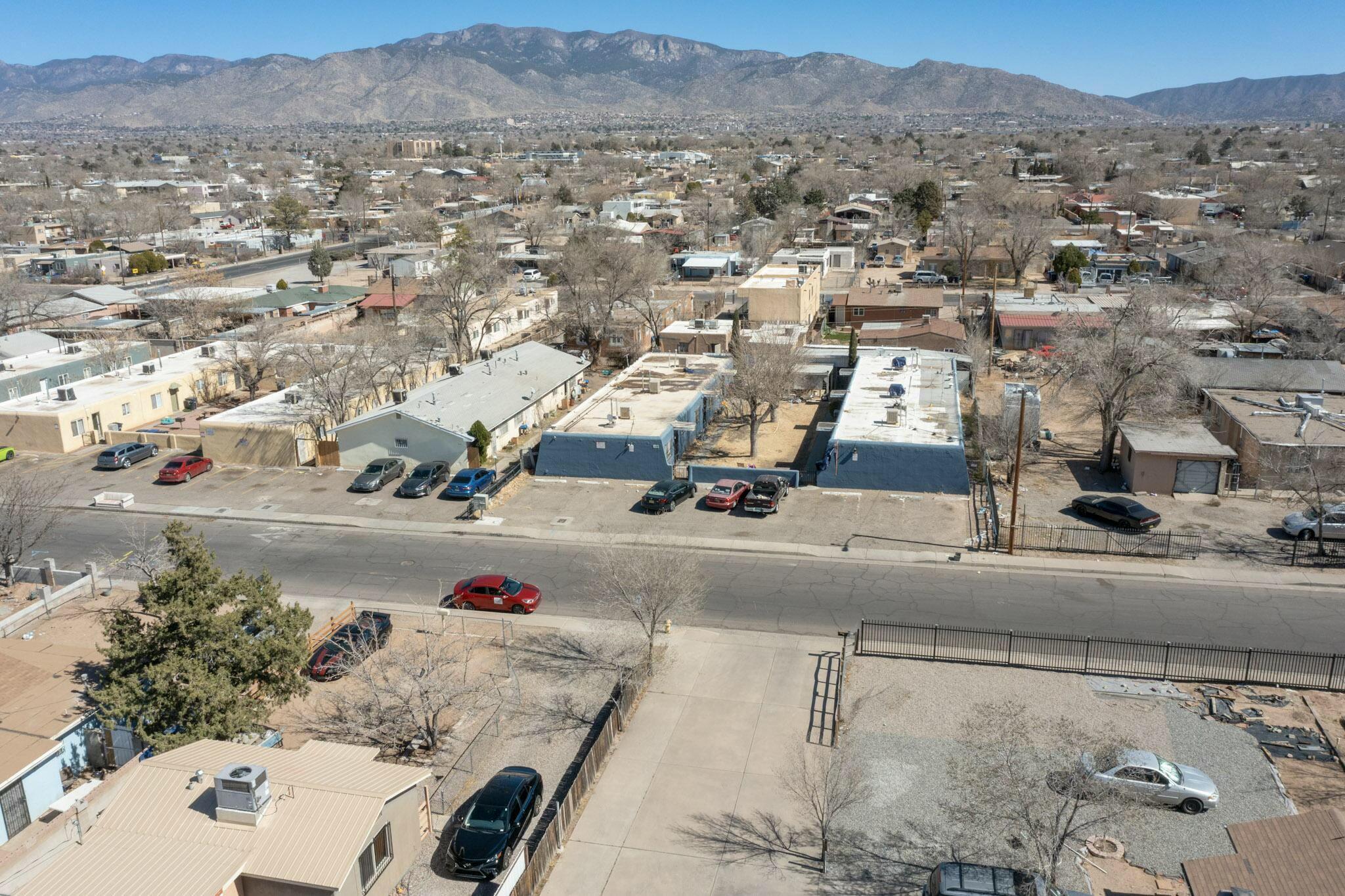 320 Rhode Island Street NE