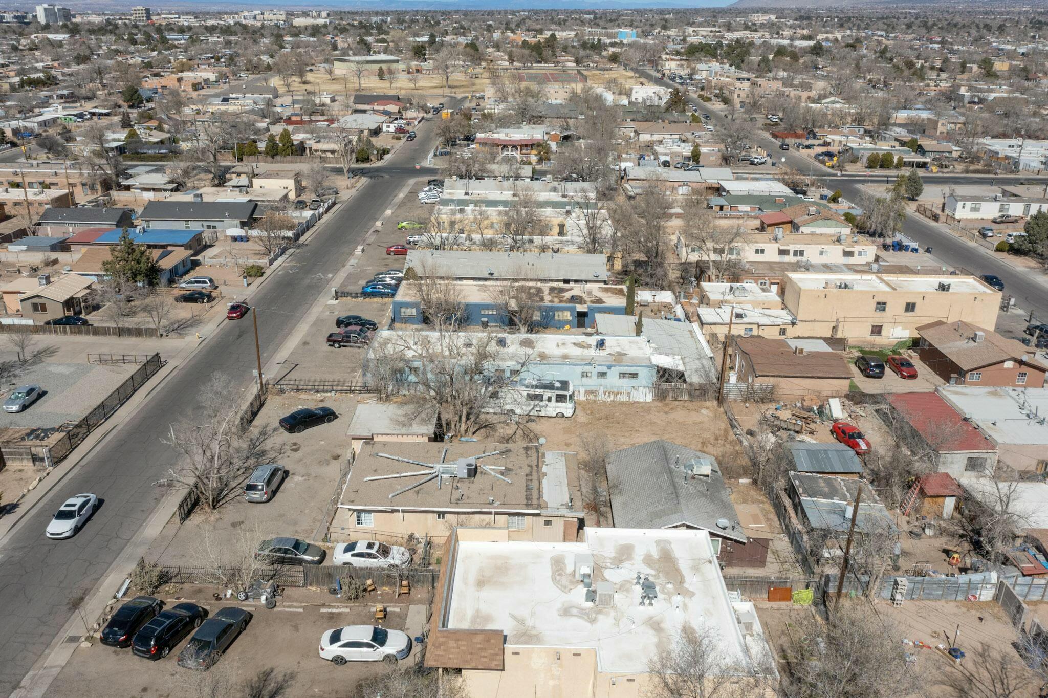 320 Rhode Island Street NE