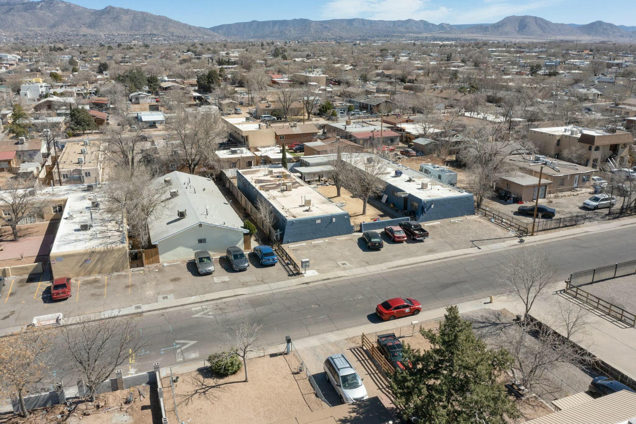 320 Rhode Island Street NE