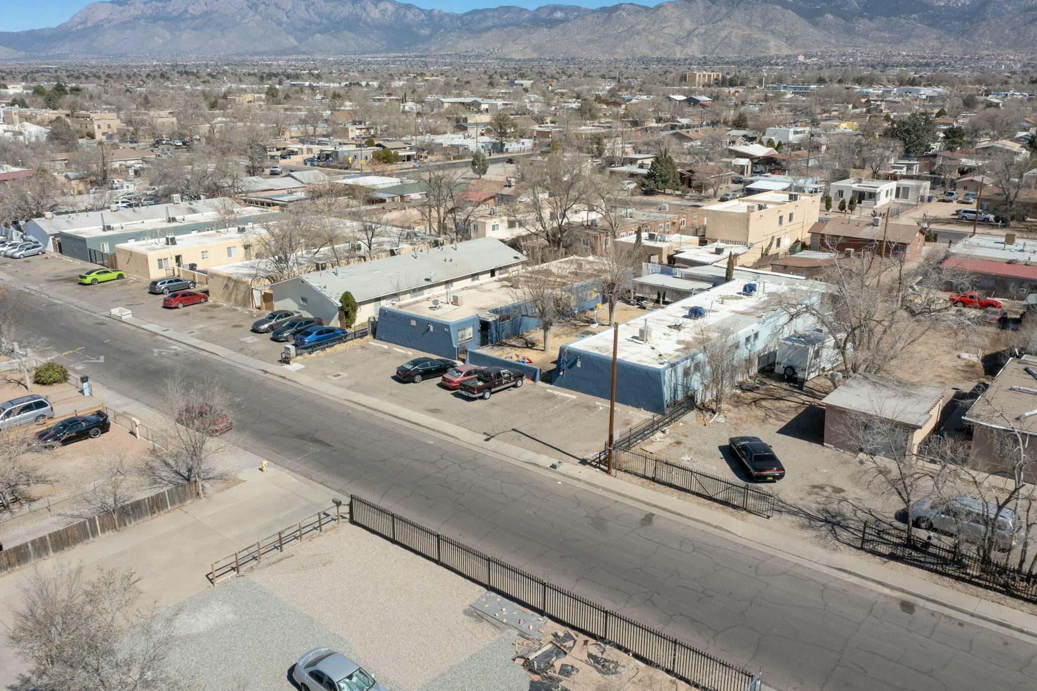 320 Rhode Island Street NE