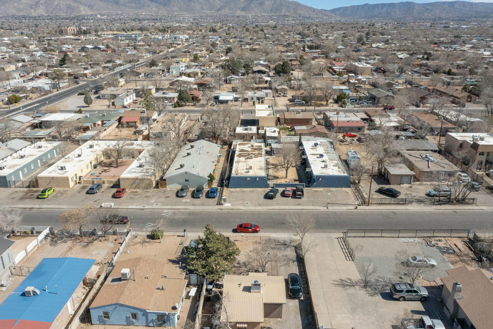 320 Rhode Island Street NE