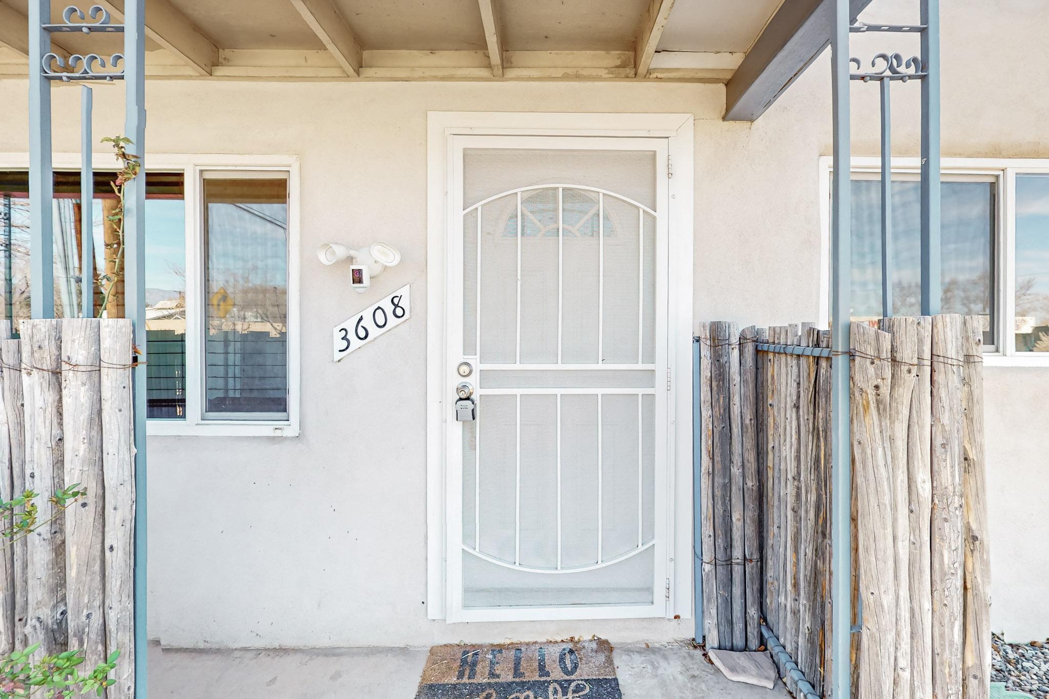 3608 COMANCHE Road NE