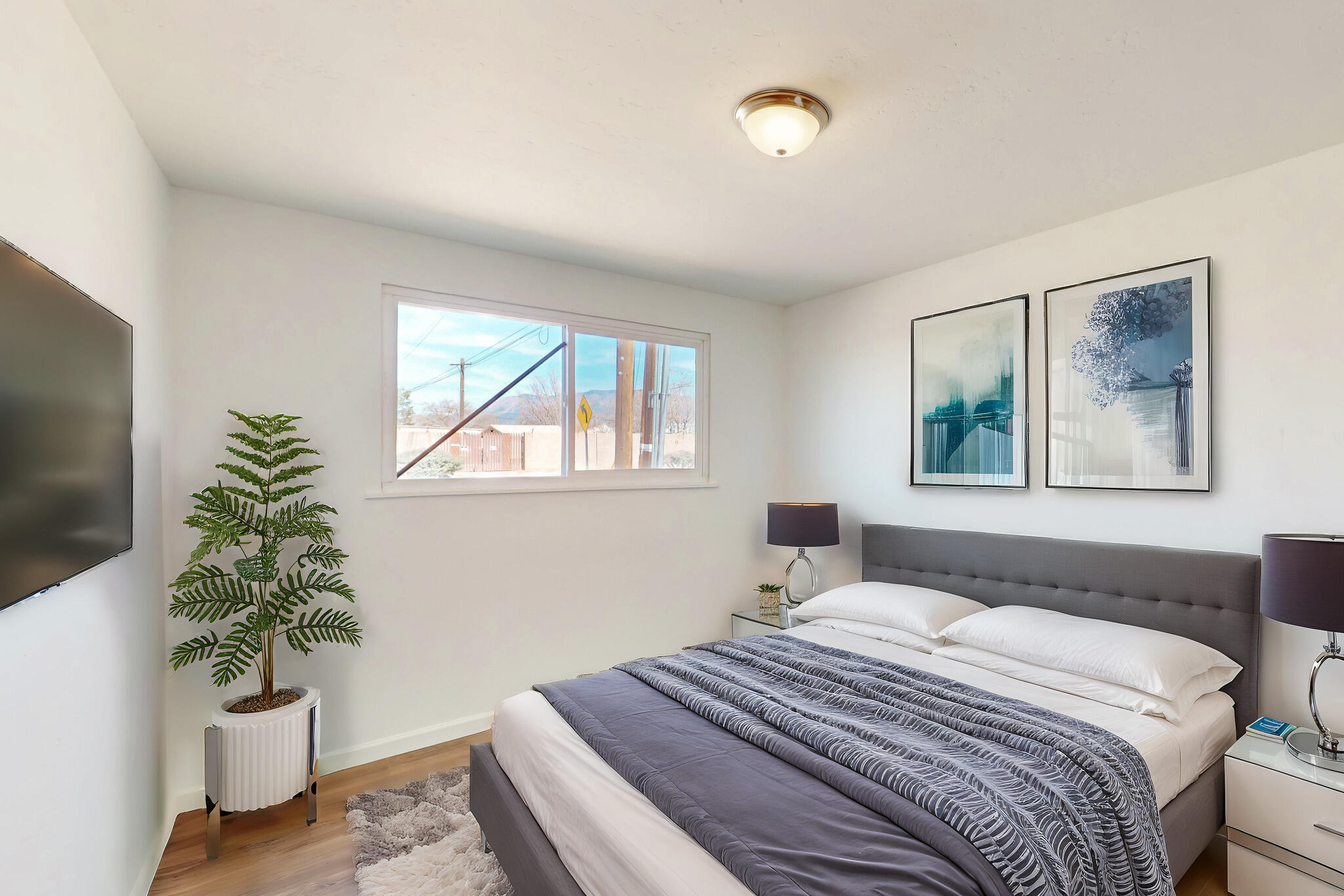 3608 COMANCHE Road NE