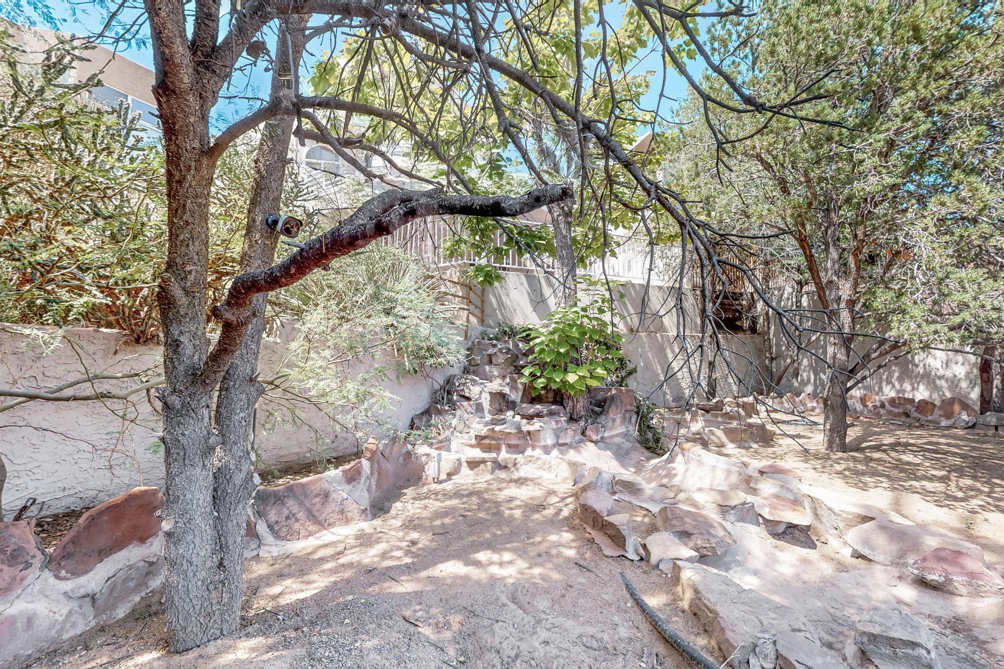 1709 BLUFFSIDE Drive NW