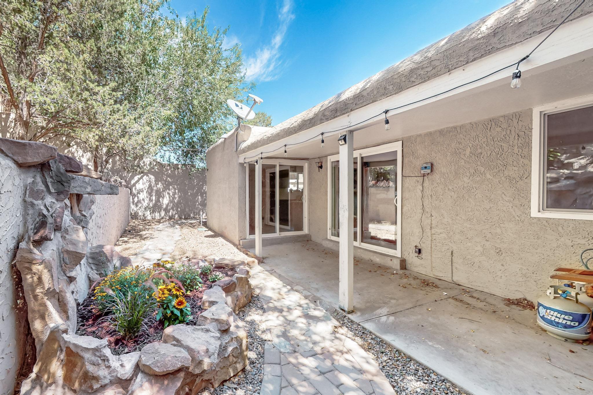 1709 BLUFFSIDE Drive NW