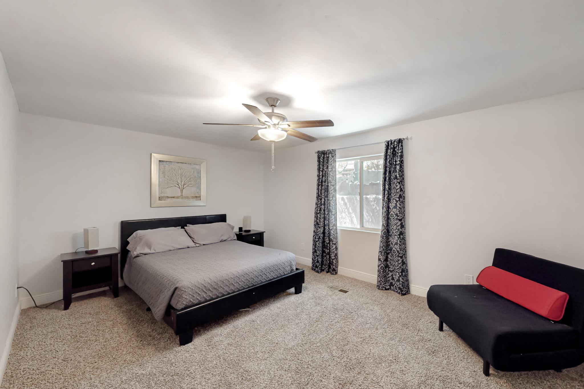 1709 BLUFFSIDE Drive NW