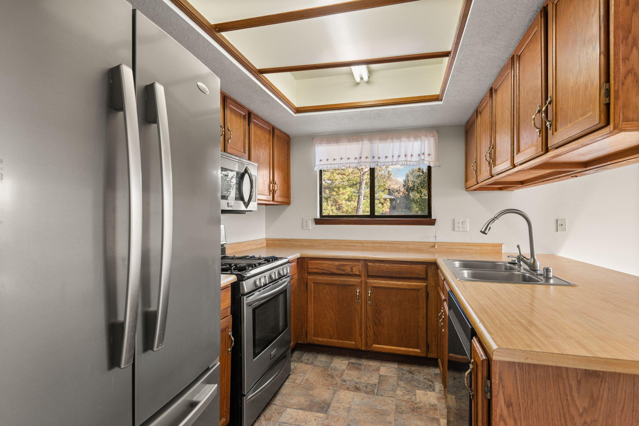5200 VISTA BONITA NE