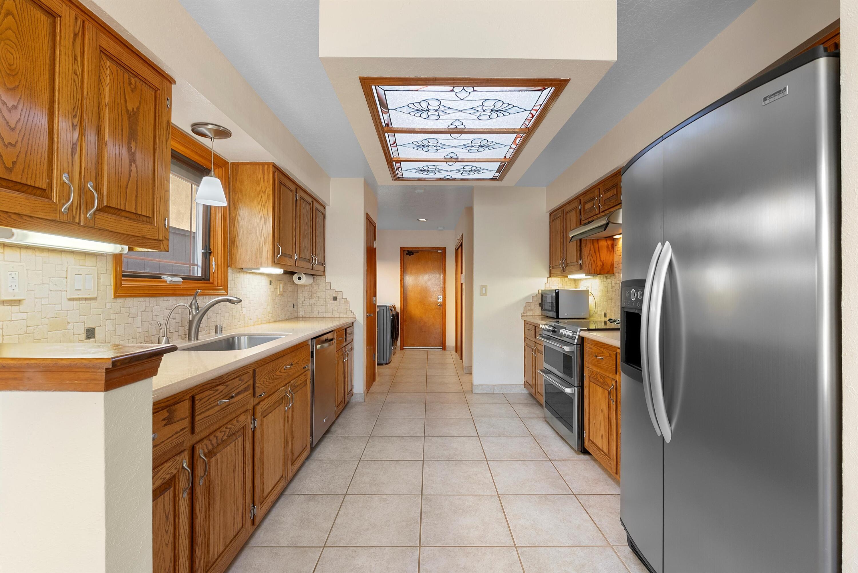 9121 DEMPSEY Drive NE