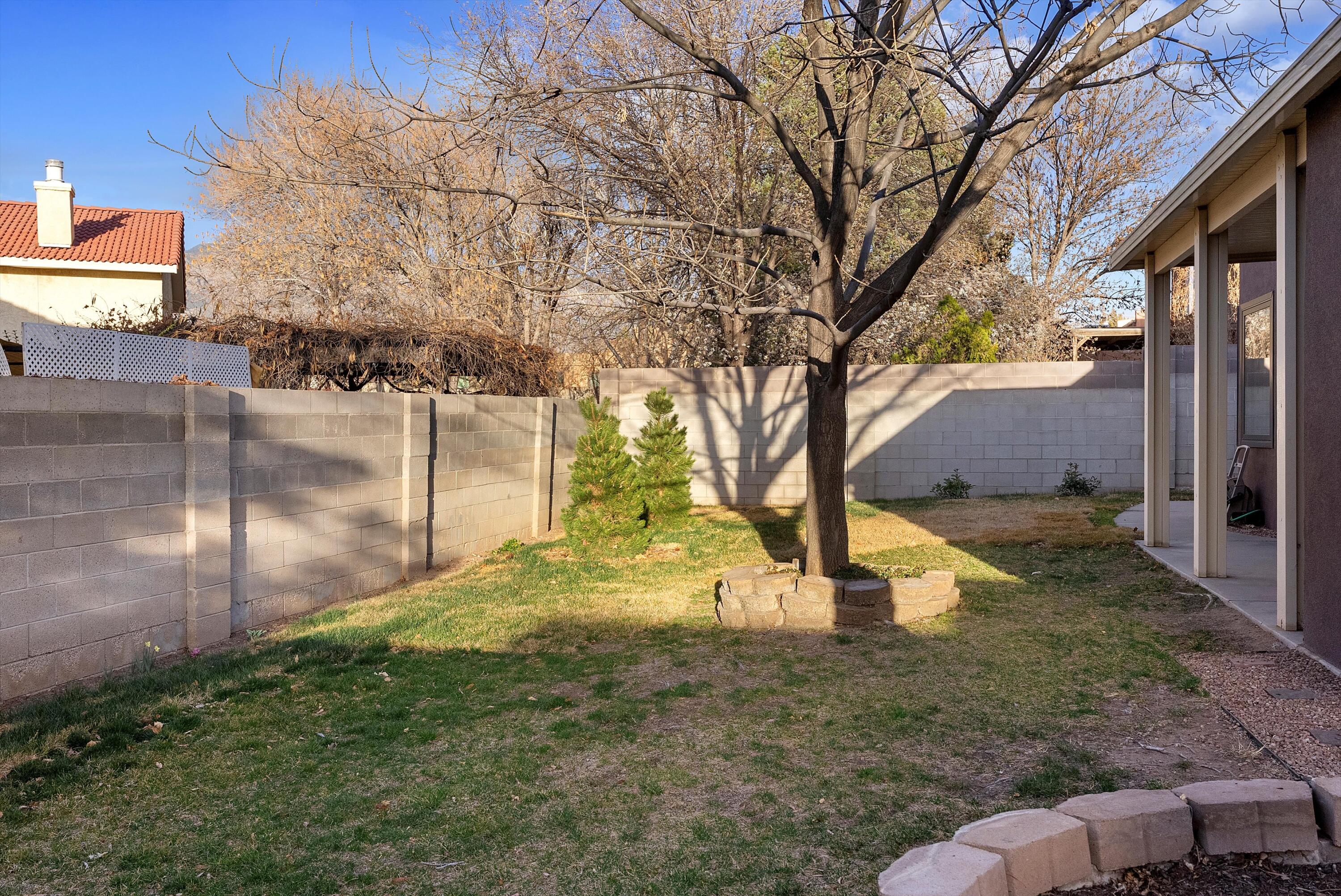 9121 DEMPSEY Drive NE