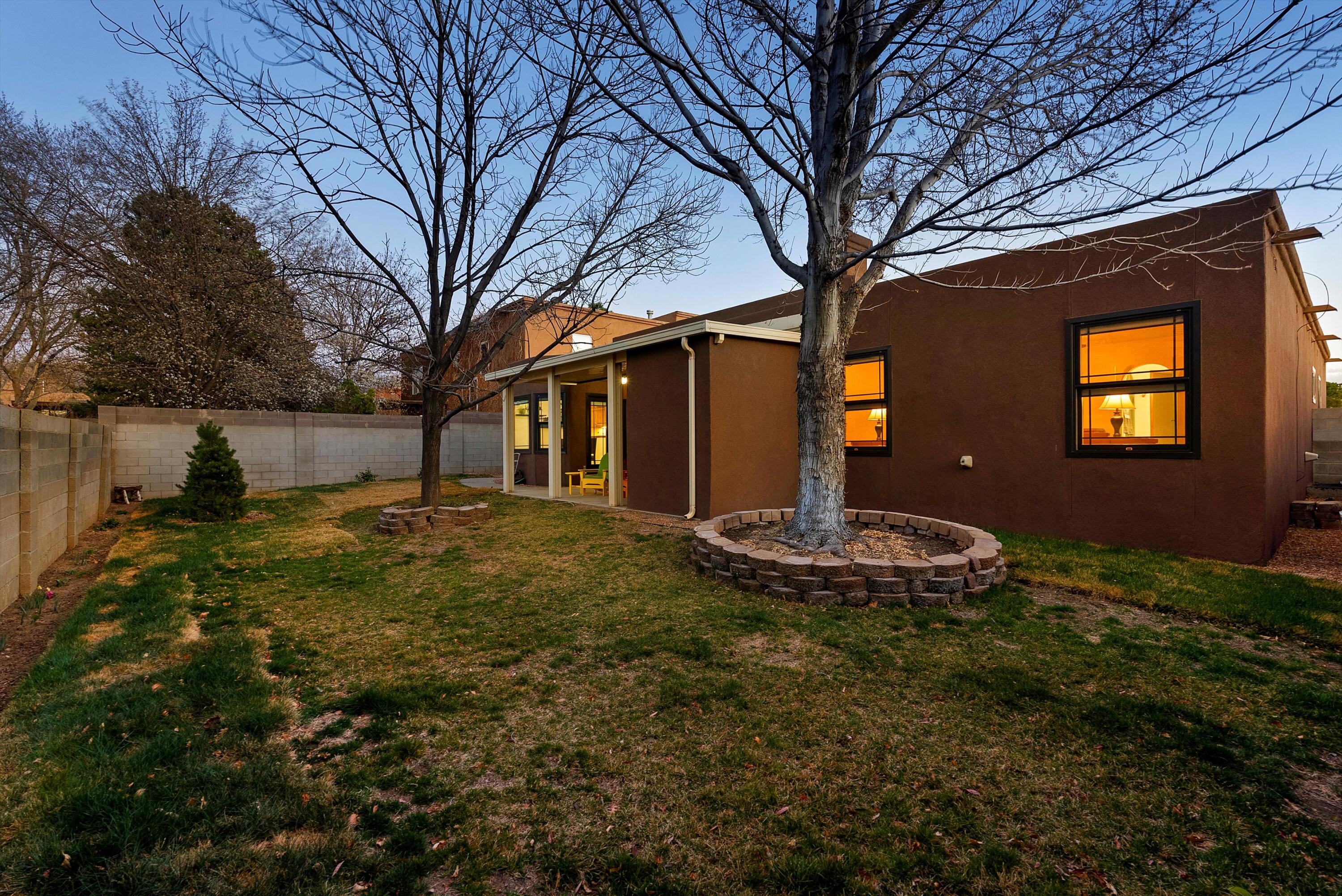 9121 DEMPSEY Drive NE