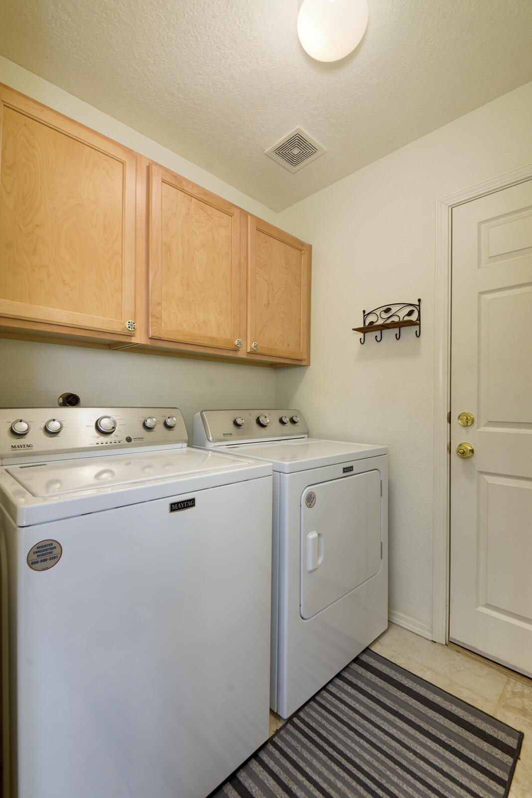 3504 SETARIA Road NW