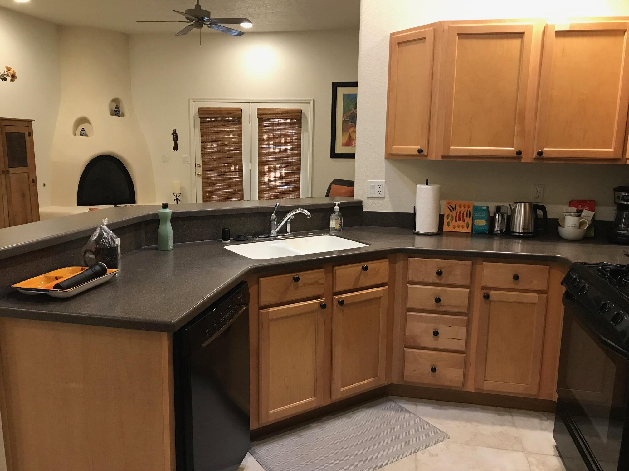 3504 SETARIA Road NW